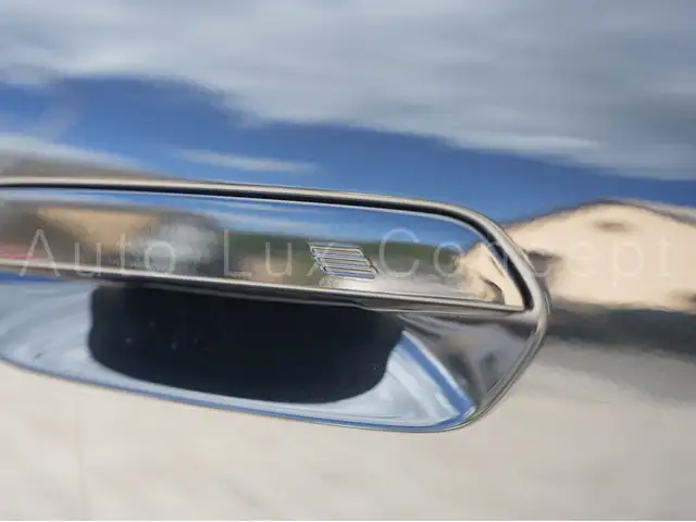 BMW X2 view 10