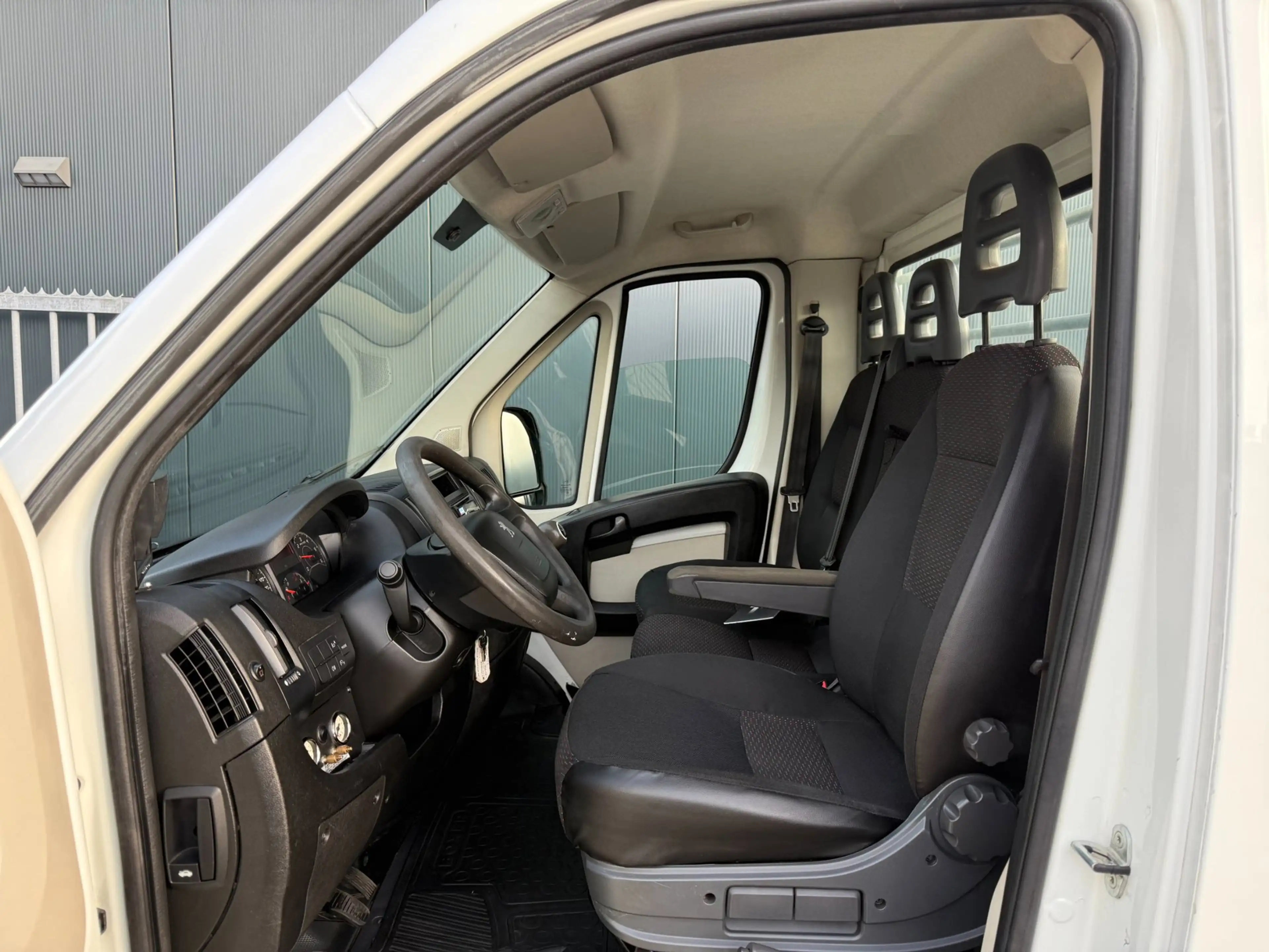Peugeot Boxer 333 2.0 BlueHDI L2S Pick-Up * Kraan * Airco * Came — photo 7