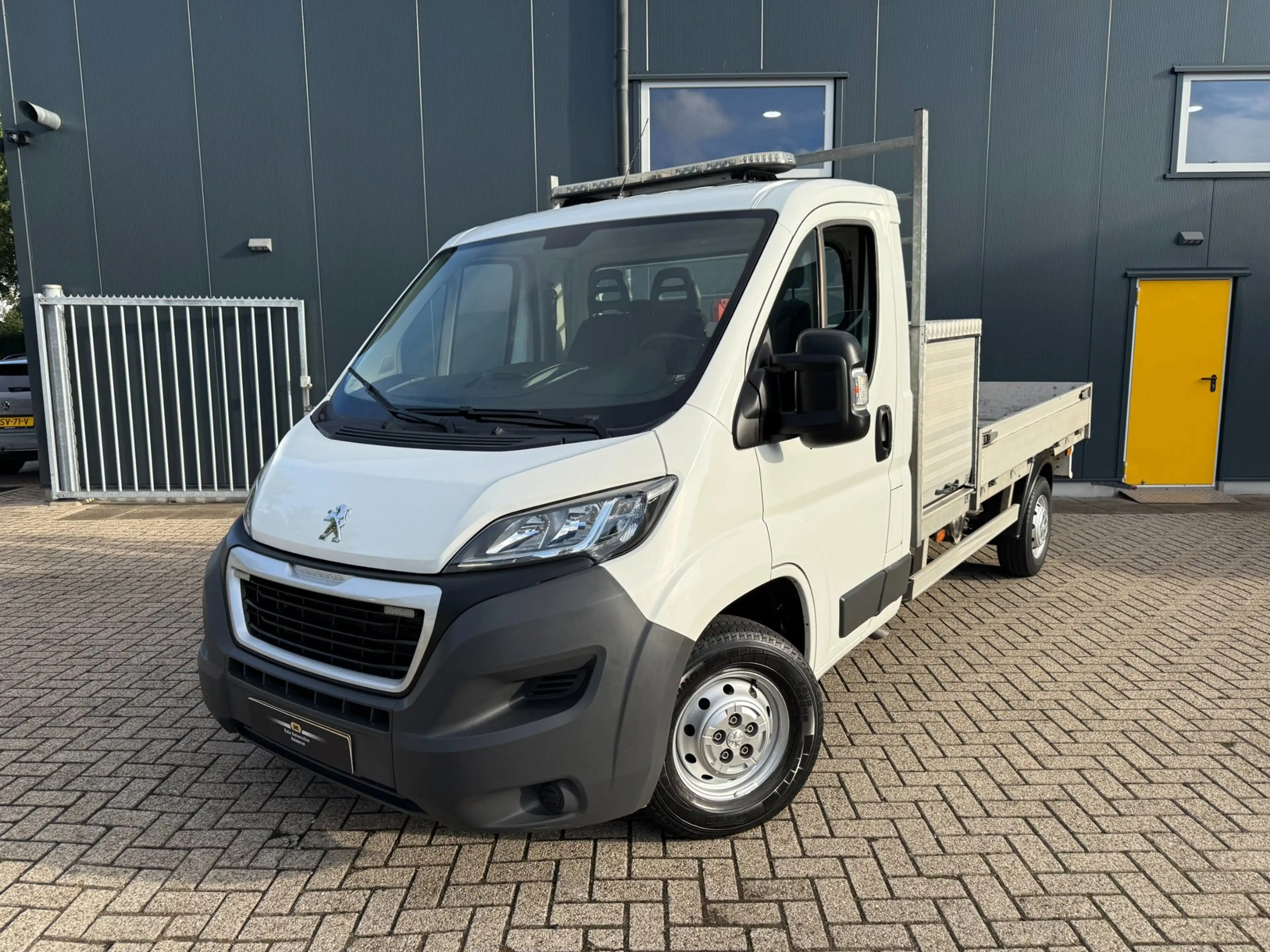 Peugeot Boxer 333 2.0 BlueHDI L2S Pick-Up * Kraan * Airco * Came — photo 2