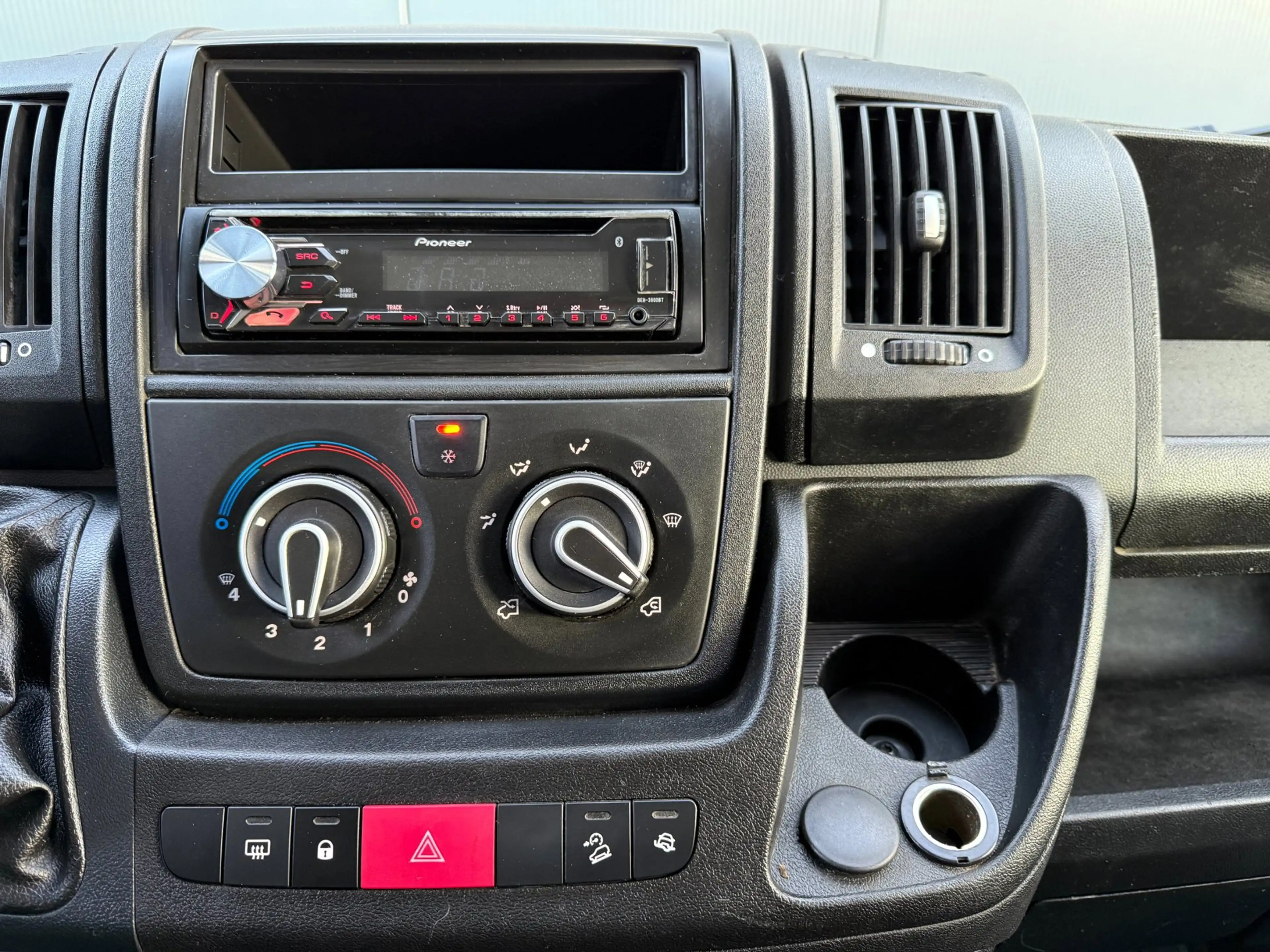 Peugeot Boxer 333 2.0 BlueHDI L2S Pick-Up * Kraan * Airco * Came — photo 18