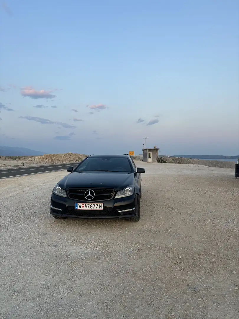 Mercedes-Benz C 220 CDI BlueEfficiency Coupe - 2