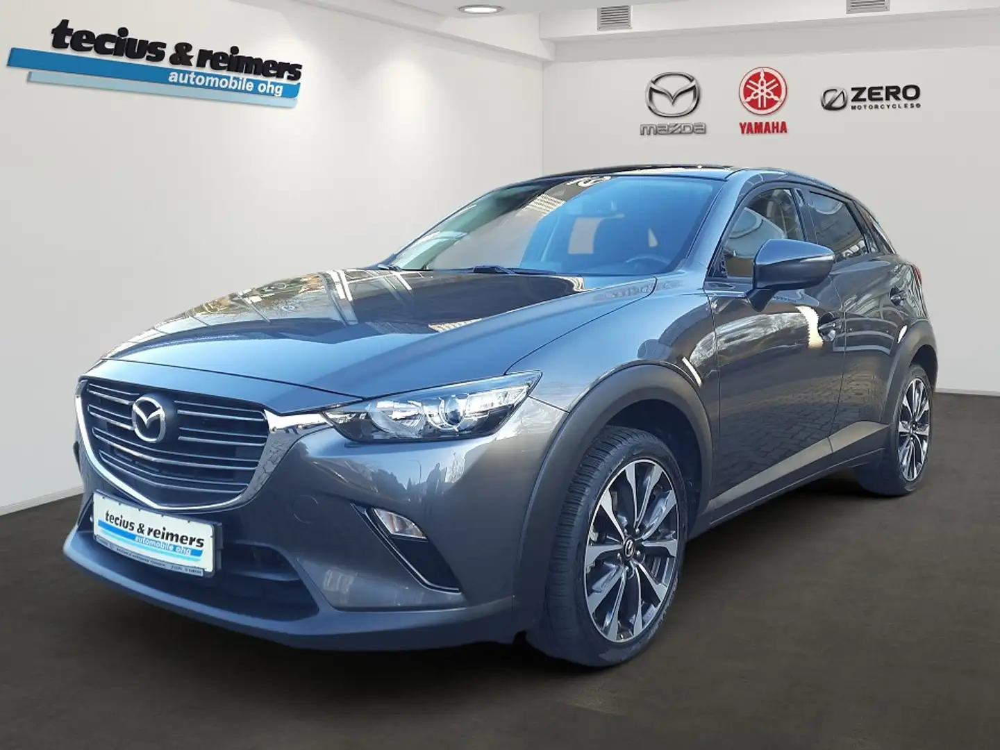 Mazda CX-3 SKYACTIV-G 121 6 GS Signature Grau - 1
