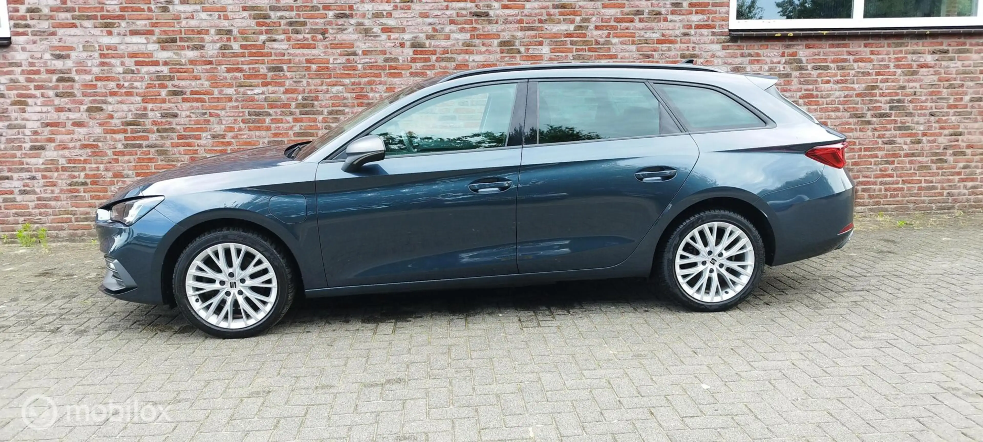 SEAT Leon e-Hybrid Sportstourer 1.4 TSI eHybrid PHEV FR — photo 10