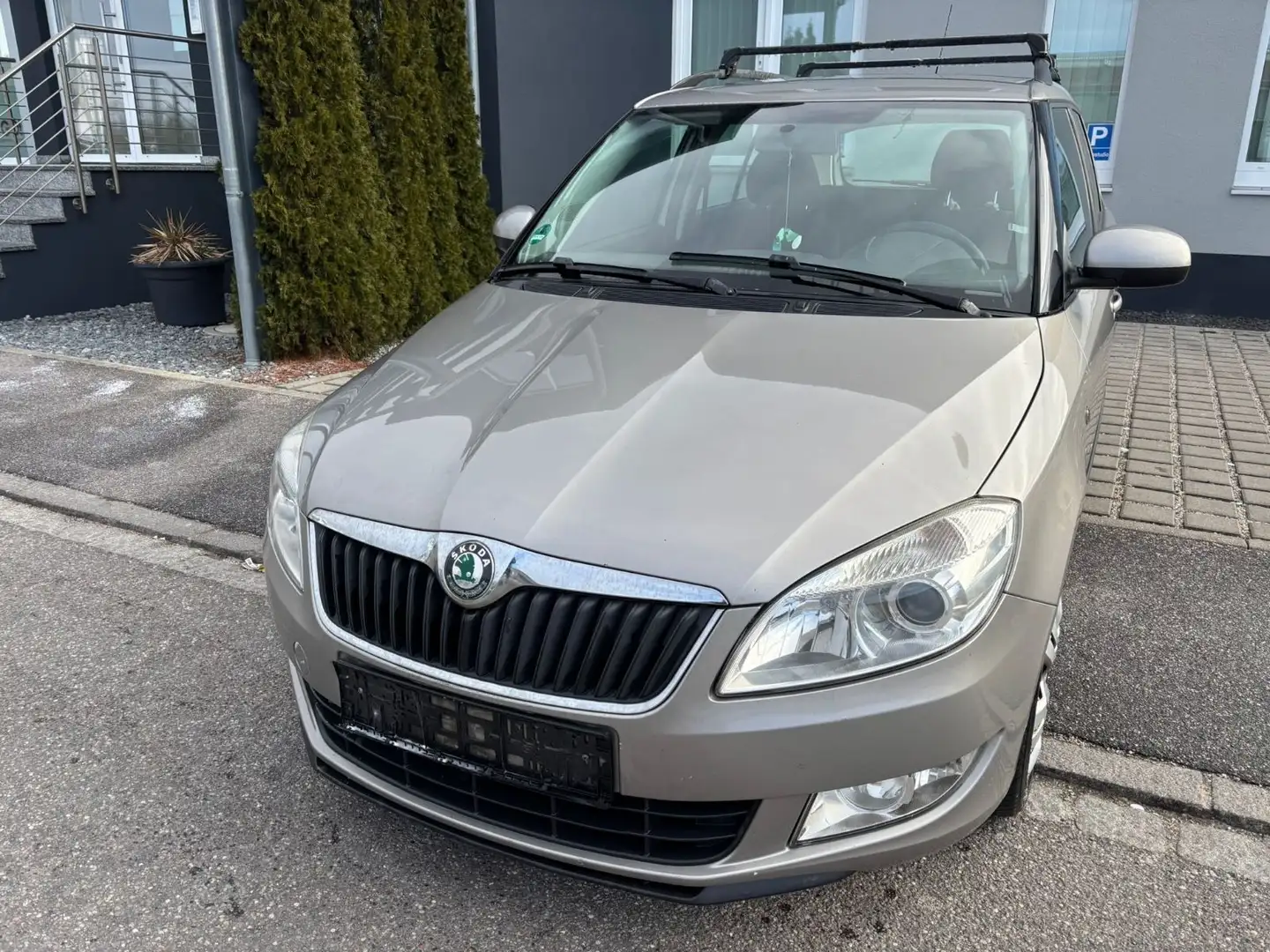 Skoda Fabia 1.2l TDI GreenLine Combi Grau - 1