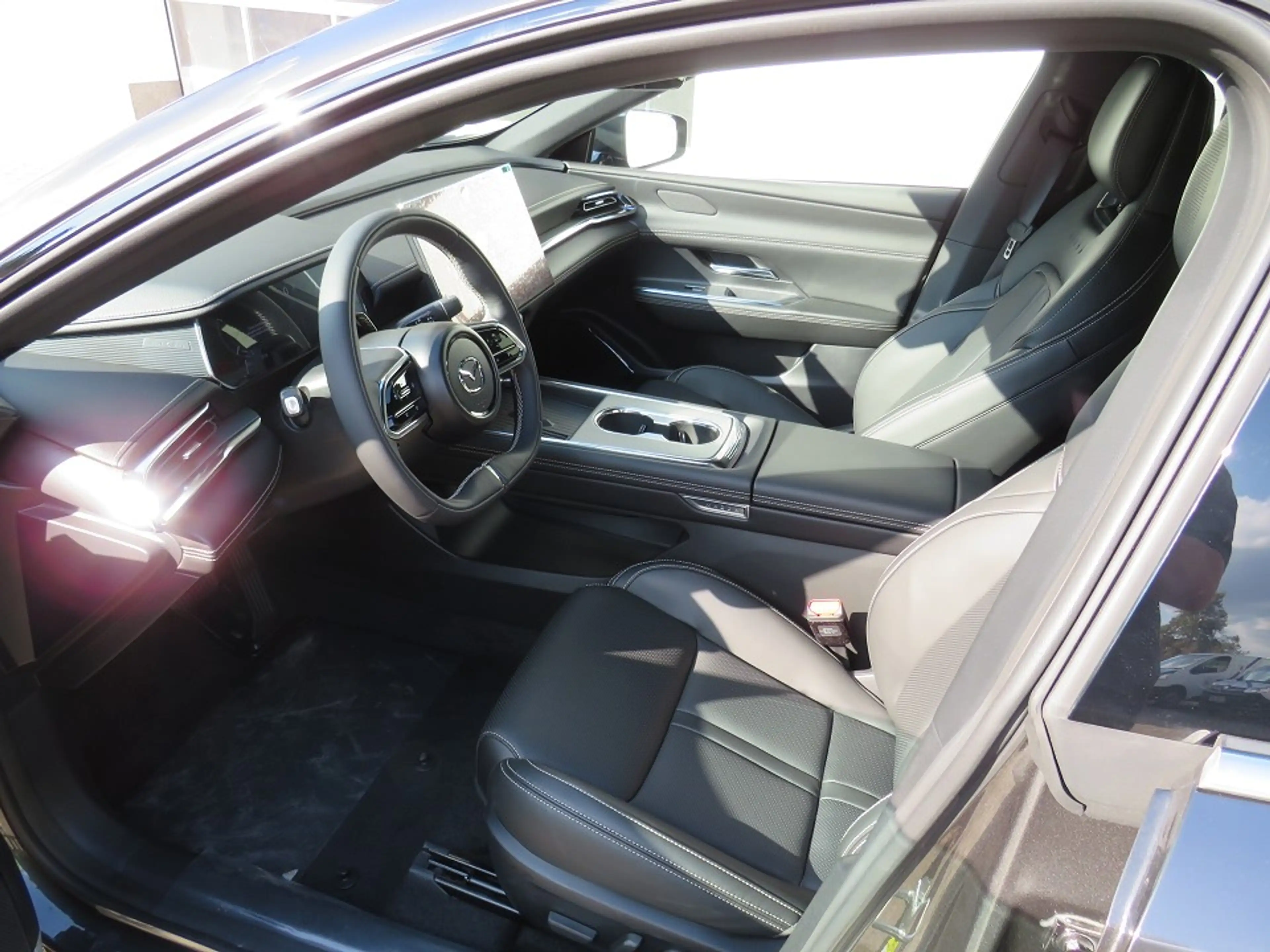 Mazda 6e NAVI LED PANORAMA LEDER HEAD UP 360° KAMERA SITZHZ — photo 8