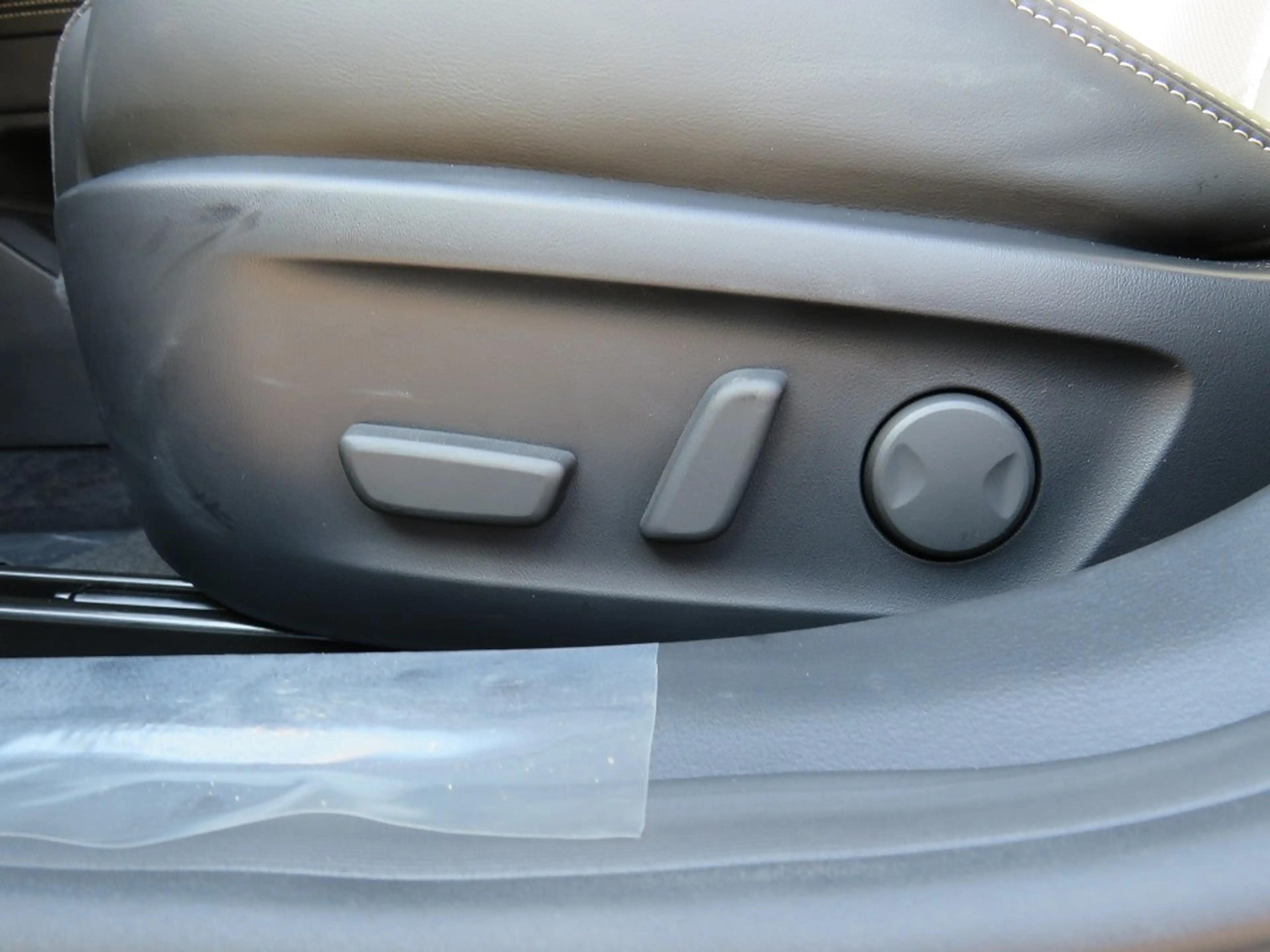 Mazda 6e NAVI LED PANORAMA LEDER HEAD UP 360° KAMERA SITZHZ — photo 9