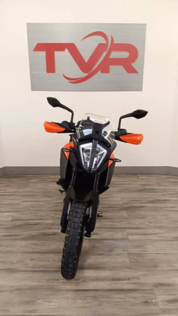 KTM 390 Adventure My-21 Bianco - 2