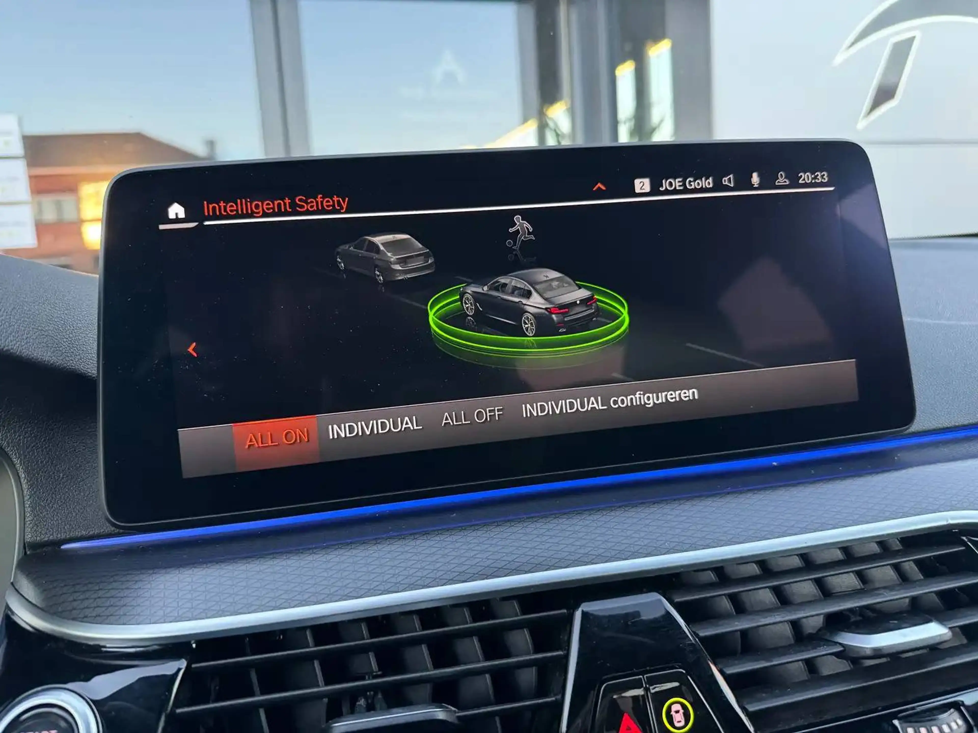 BMW 518 dA PACK M *GARANTIE*1ER PROPRIETAIRE*LED AMB*ALCANTARA* — photo 11