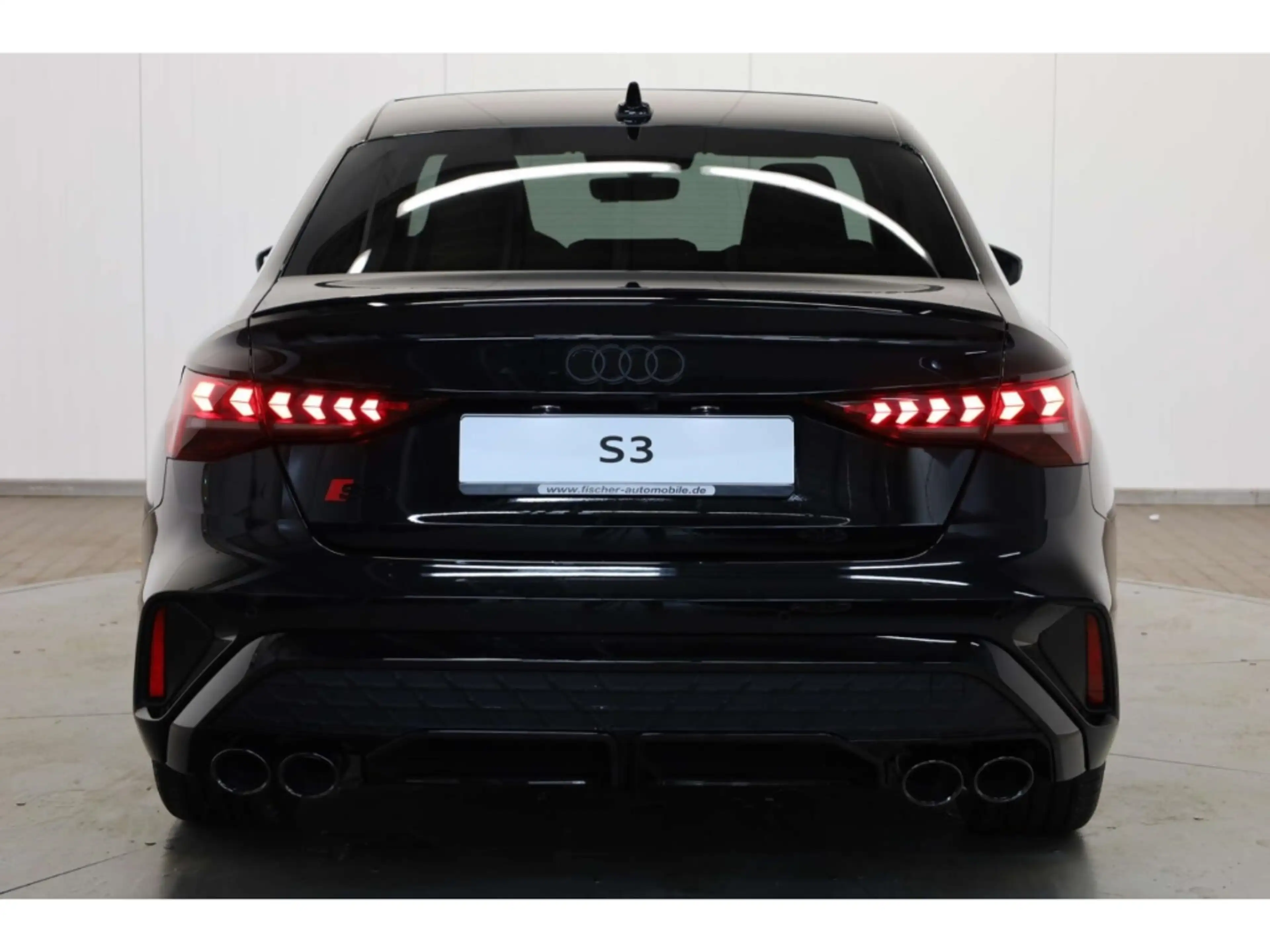 Audi S3 Limousine TFSI S line — photo 6
