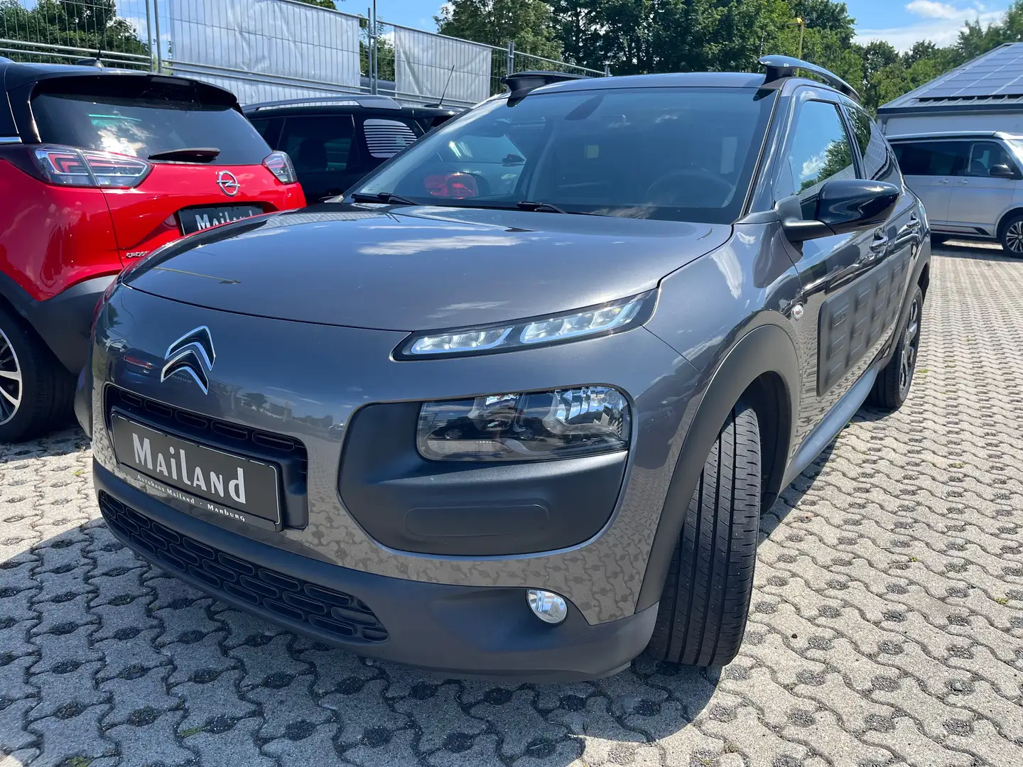 Citroen C4 Cactus Shine Grau - 1