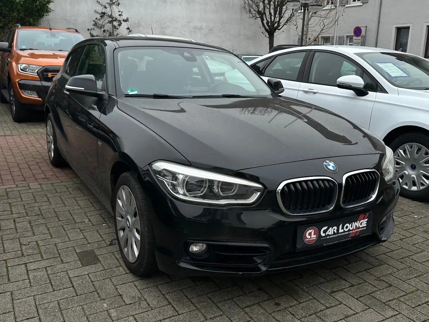 BMW 118 2.0 d Sport Line |Navi|PDC|Klima|SHZ|Tempo| Schwarz - 1