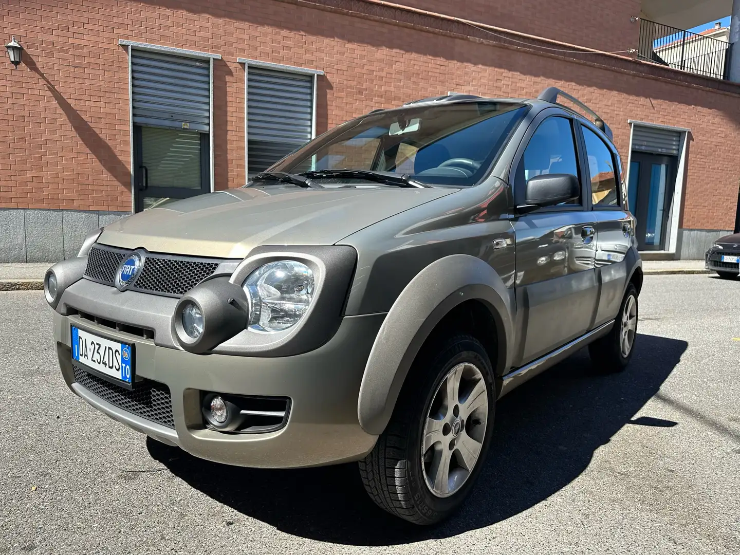 Fiat Panda 1.3 mjt 16v Cross 4x4 Bronze - 1