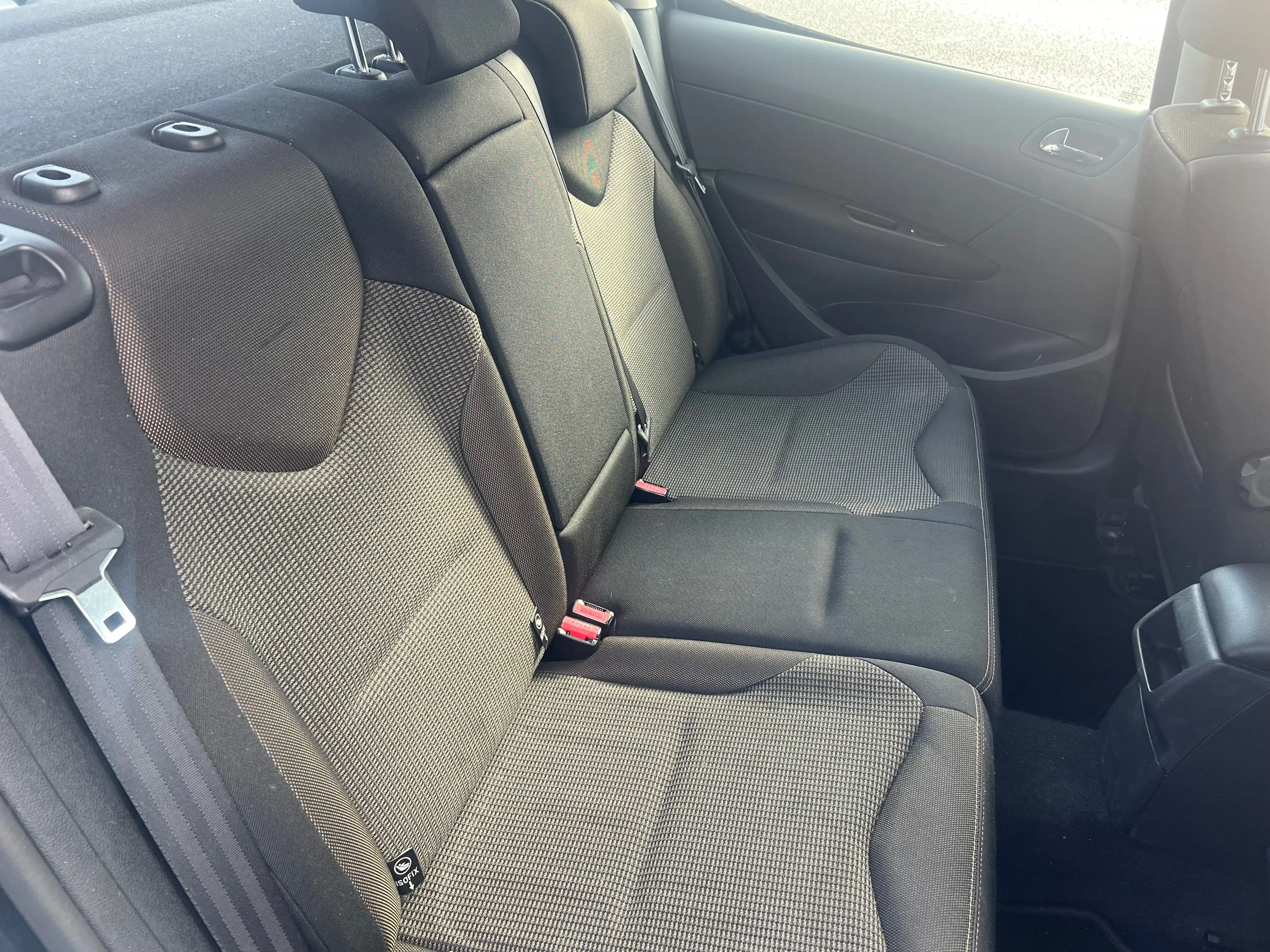 Peugeot 308 1.6i Active AUTOMATIQUE GPS !!98.000KMS!! Garantie POSSIBILITÉ CRÉDIT 100% — photo 10