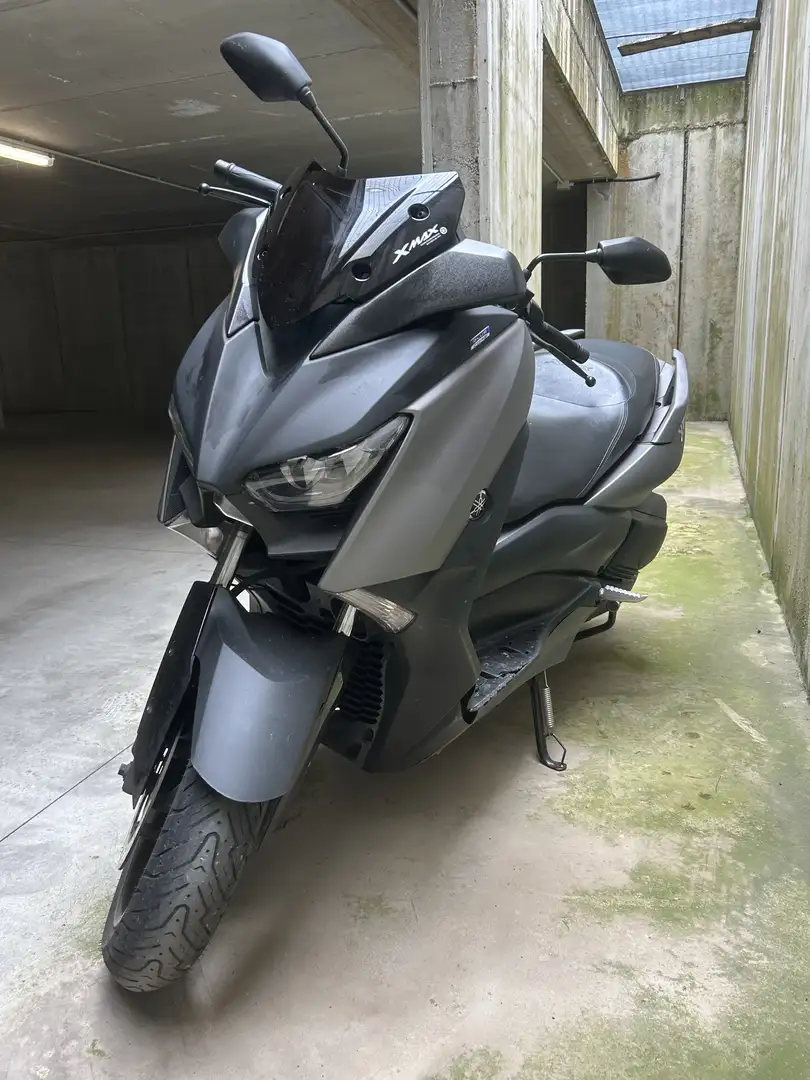 Yamaha X-Max 300 ABS - 1