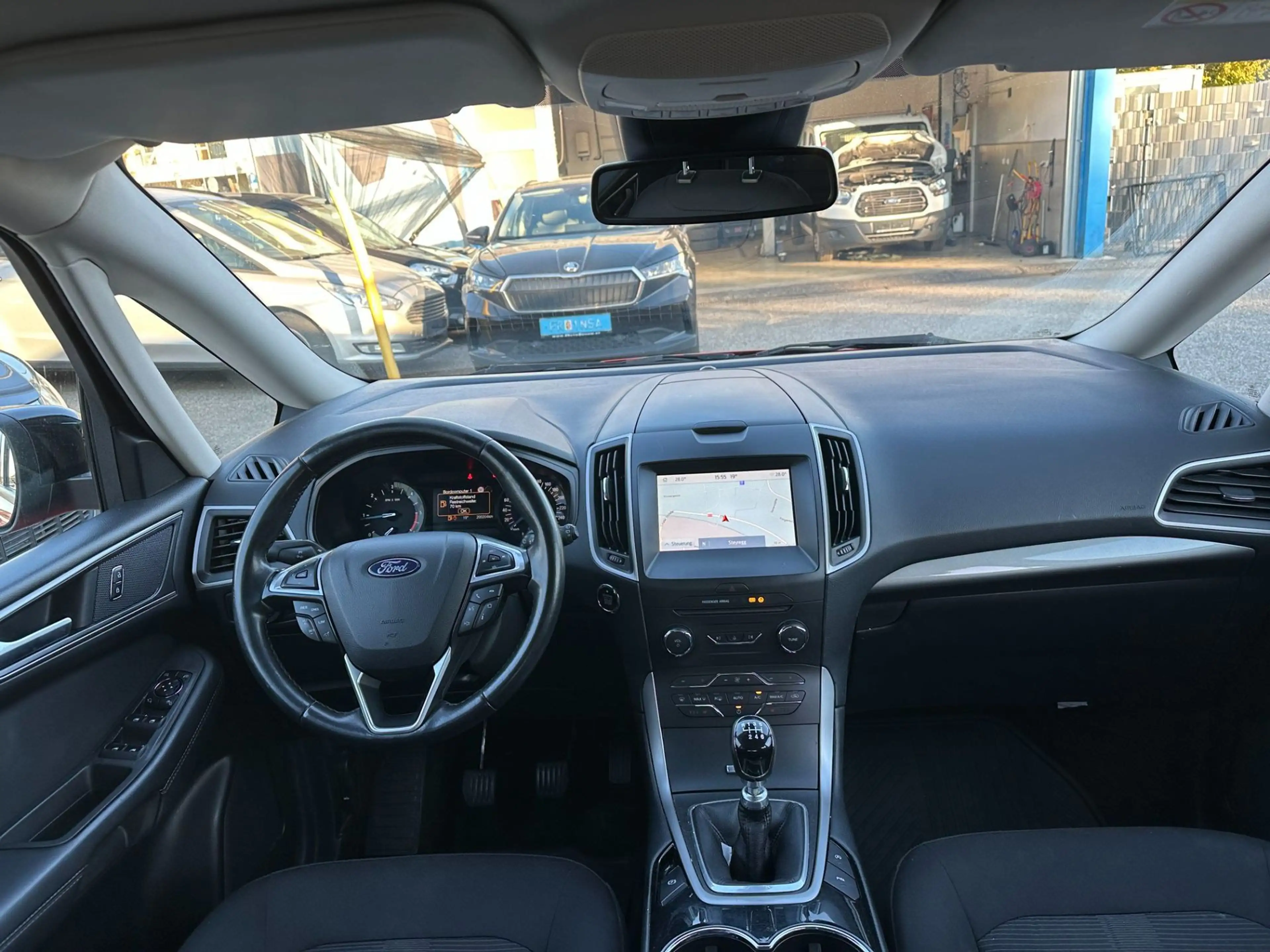 Ford Galaxy 2,0 EcoBlue Business Navi-Carplay-Sitzhzg. — photo 9