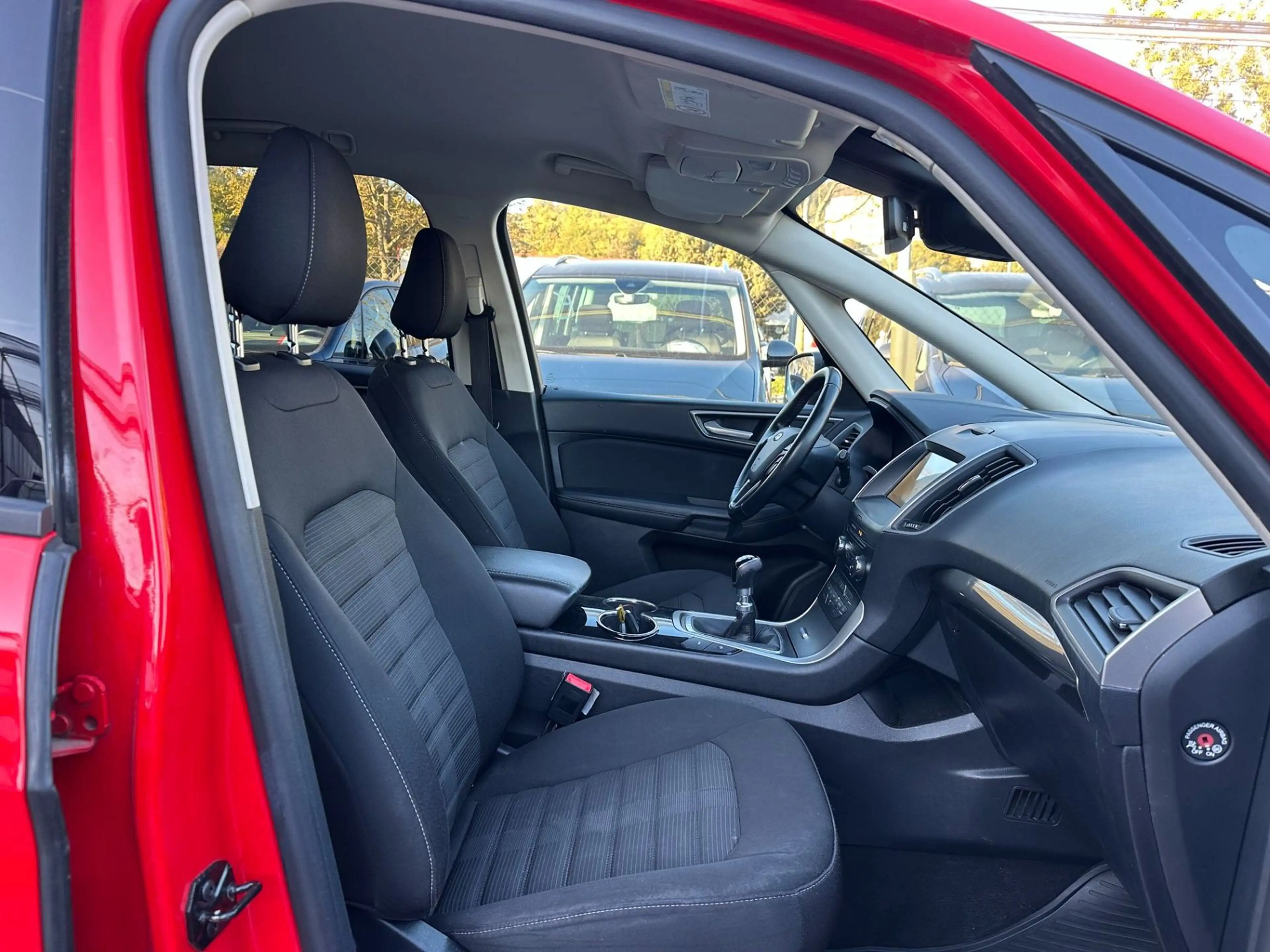 Ford Galaxy 2,0 EcoBlue Business Navi-Carplay-Sitzhzg. — photo 7