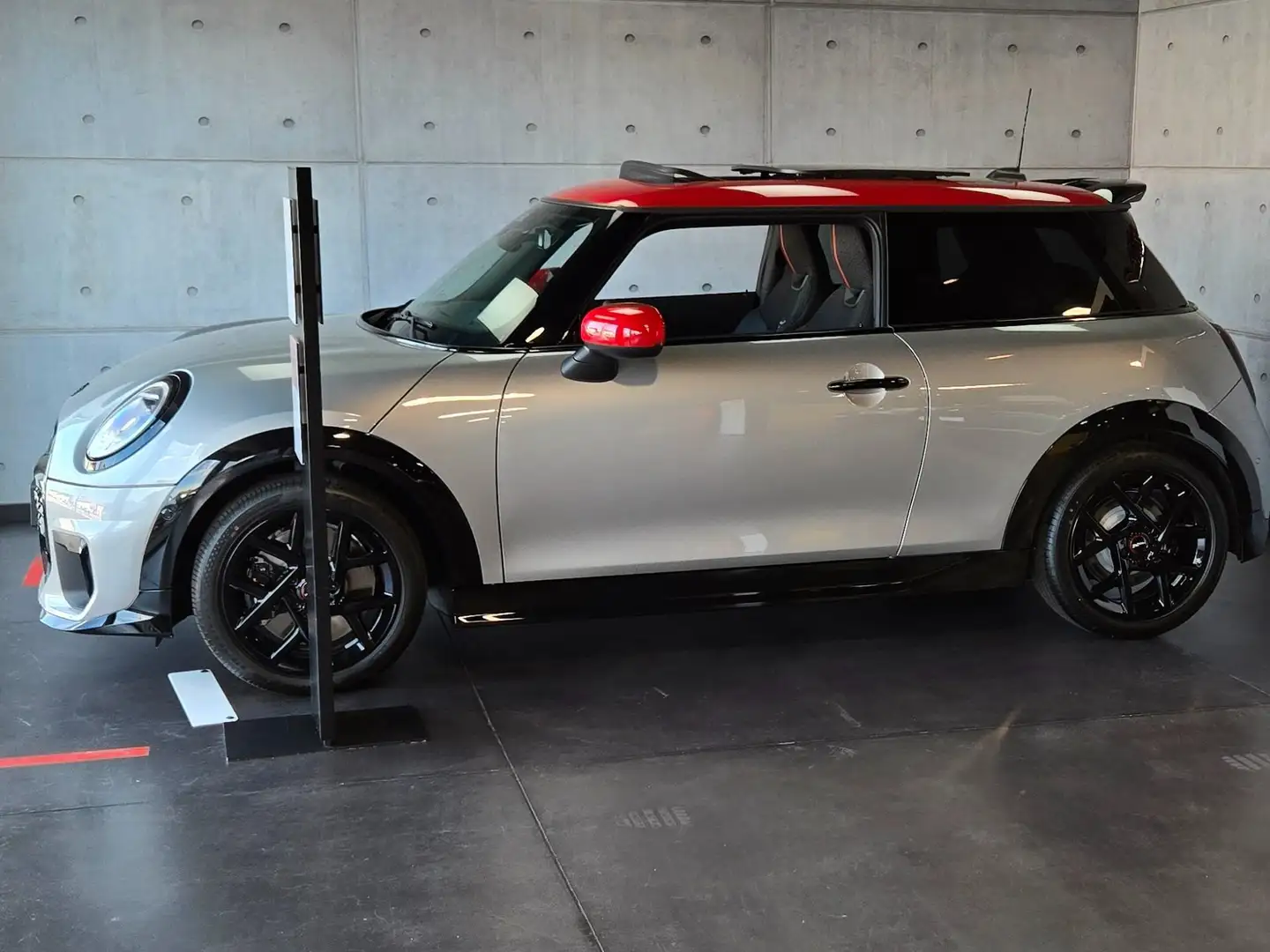 MINI Cooper S Mini Cooper S John Cooper Works Trim Argent - 2