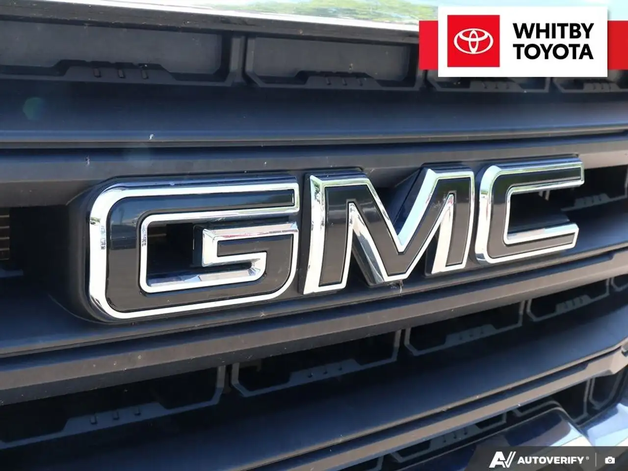 GMC Sierra 1500 photo GMC Sierra 1500