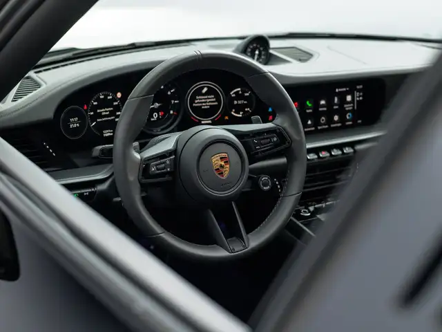 Porsche 911 Targa 4 Ansicht 21