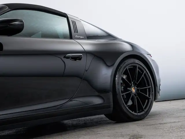 Porsche 911 Targa 4 Ansicht 45