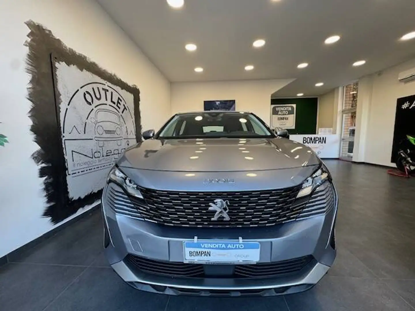 Peugeot 3008 1.5 bluehdi Active Business s&s 130cv eat8 Grigio - 1