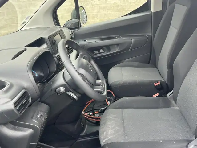 Citroen Berlingo view 4