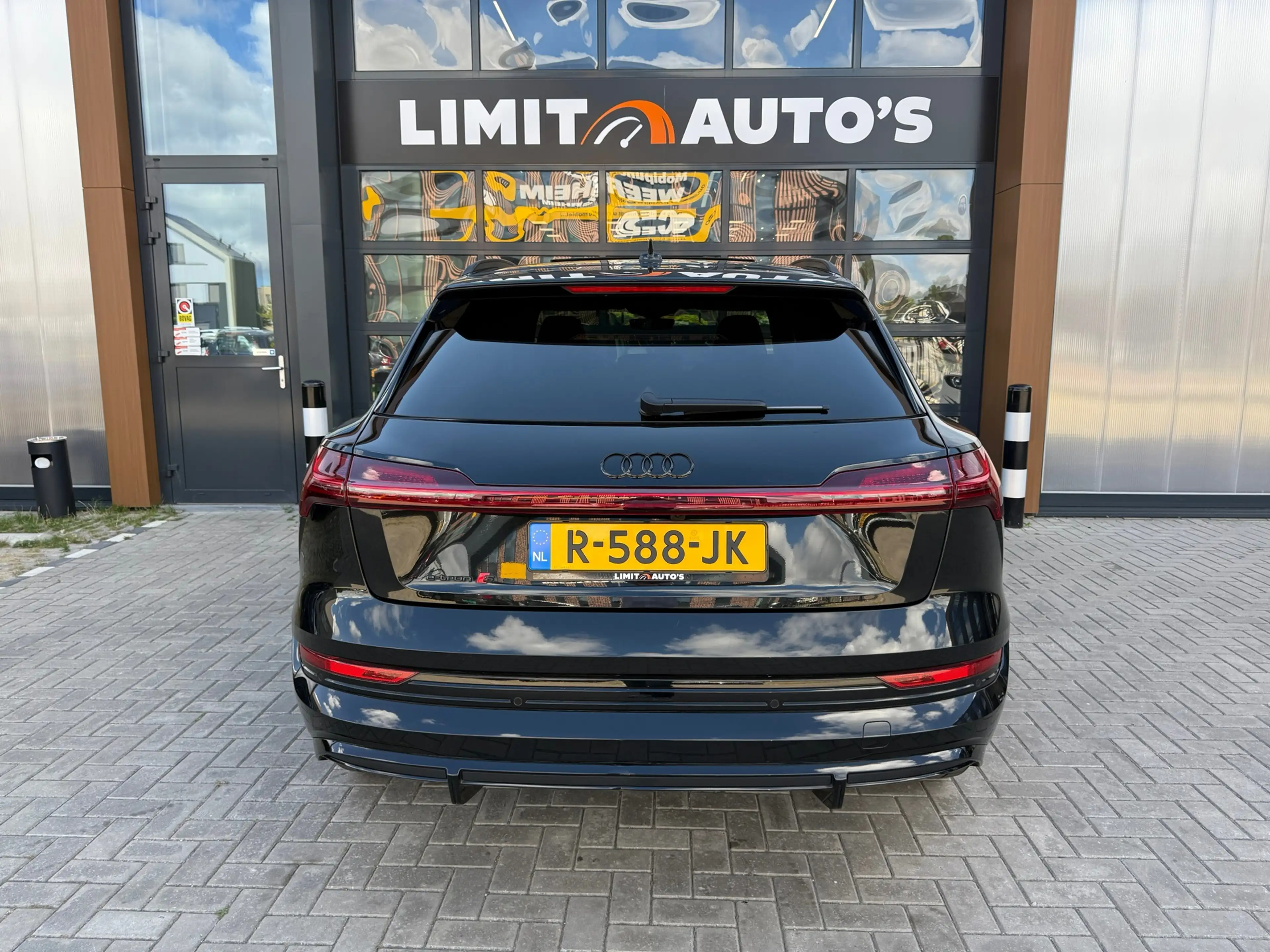 Audi e-tron S quattro 95 kWh/B&O/Pano/RS-stoelen/Camera/NAP — photo 5