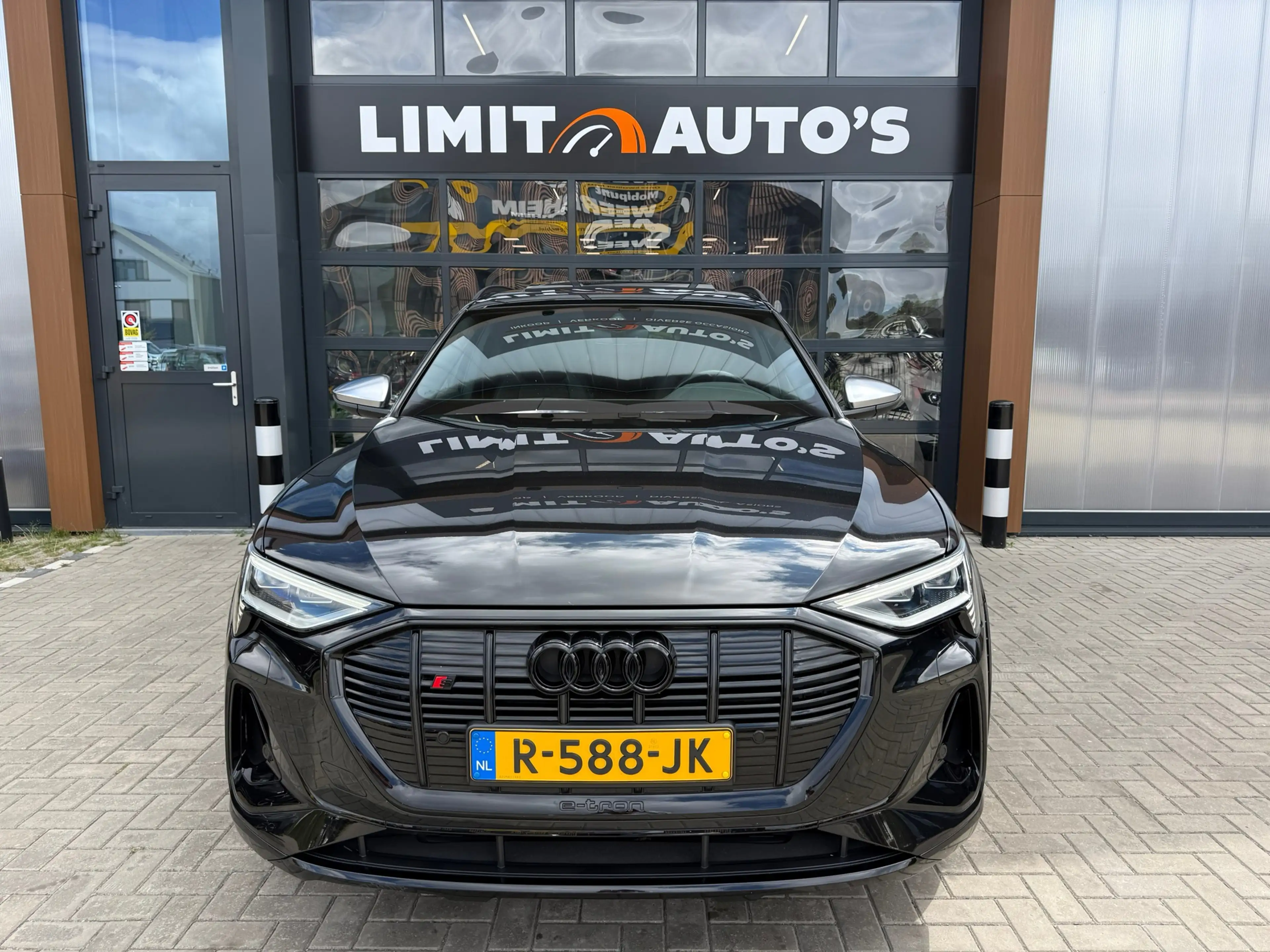 Audi e-tron S quattro 95 kWh/B&O/Pano/RS-stoelen/Camera/NAP — photo 10