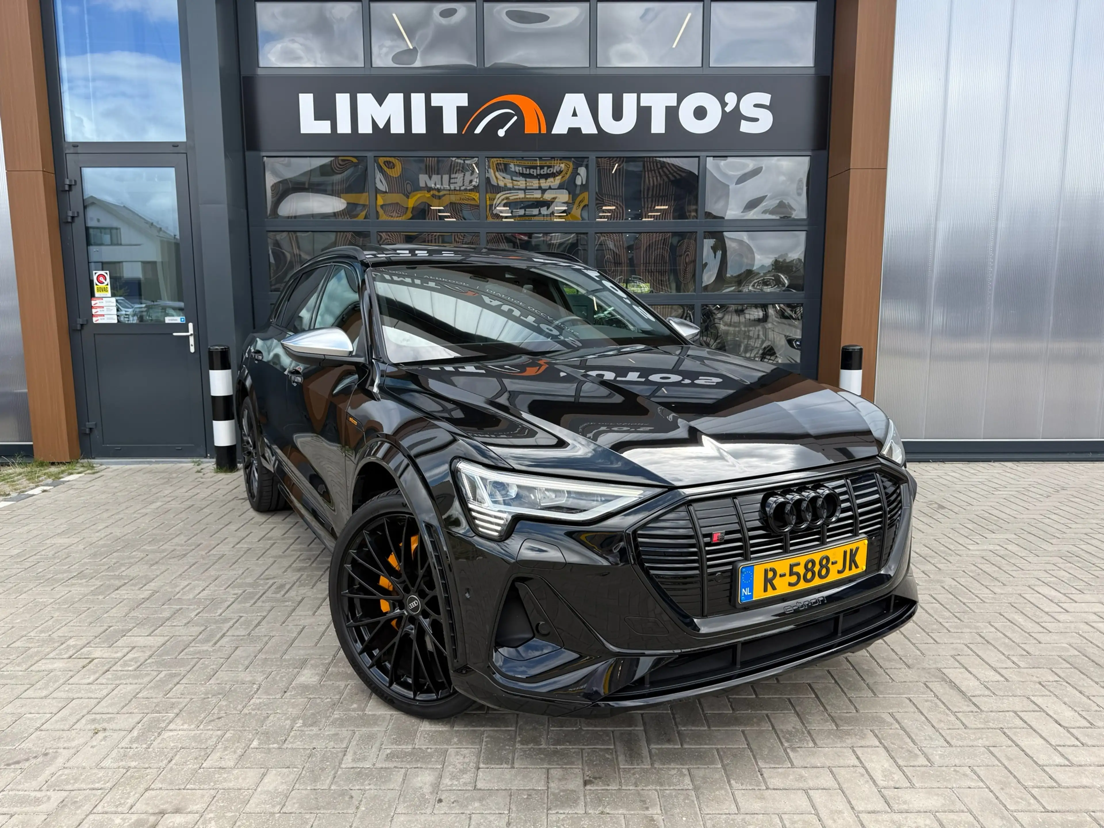 Audi e-tron S quattro 95 kWh/B&O/Pano/RS-stoelen/Camera/NAP — photo 8