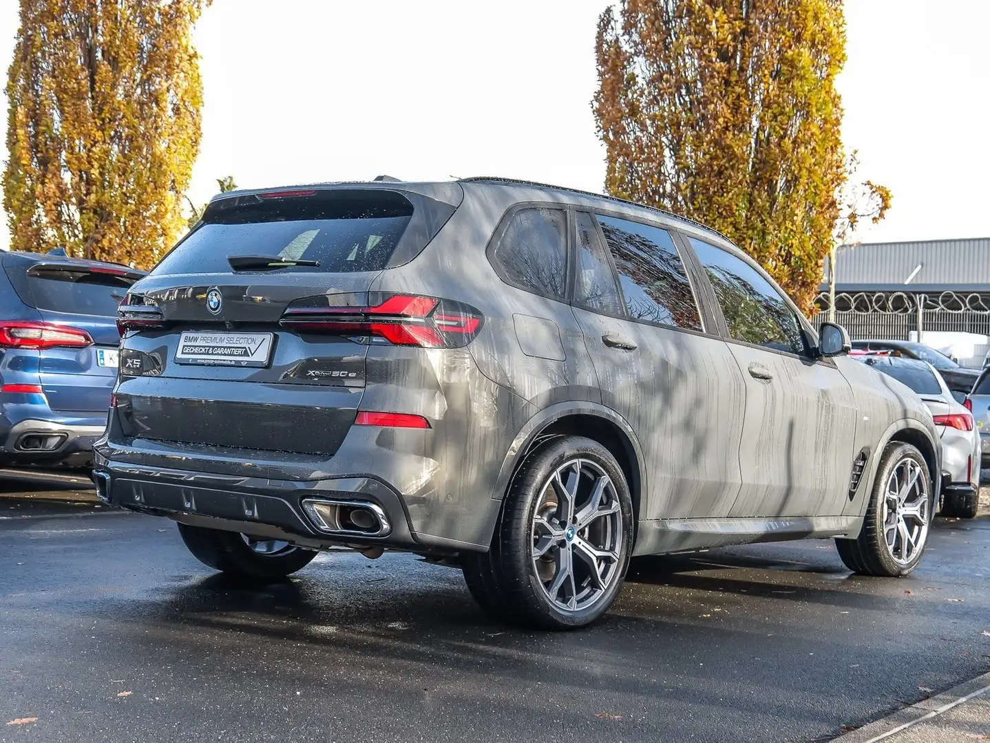 BMW X5 xDrive50e M Sport ACC AHK NAVI LED PDC V+H Grau - 2