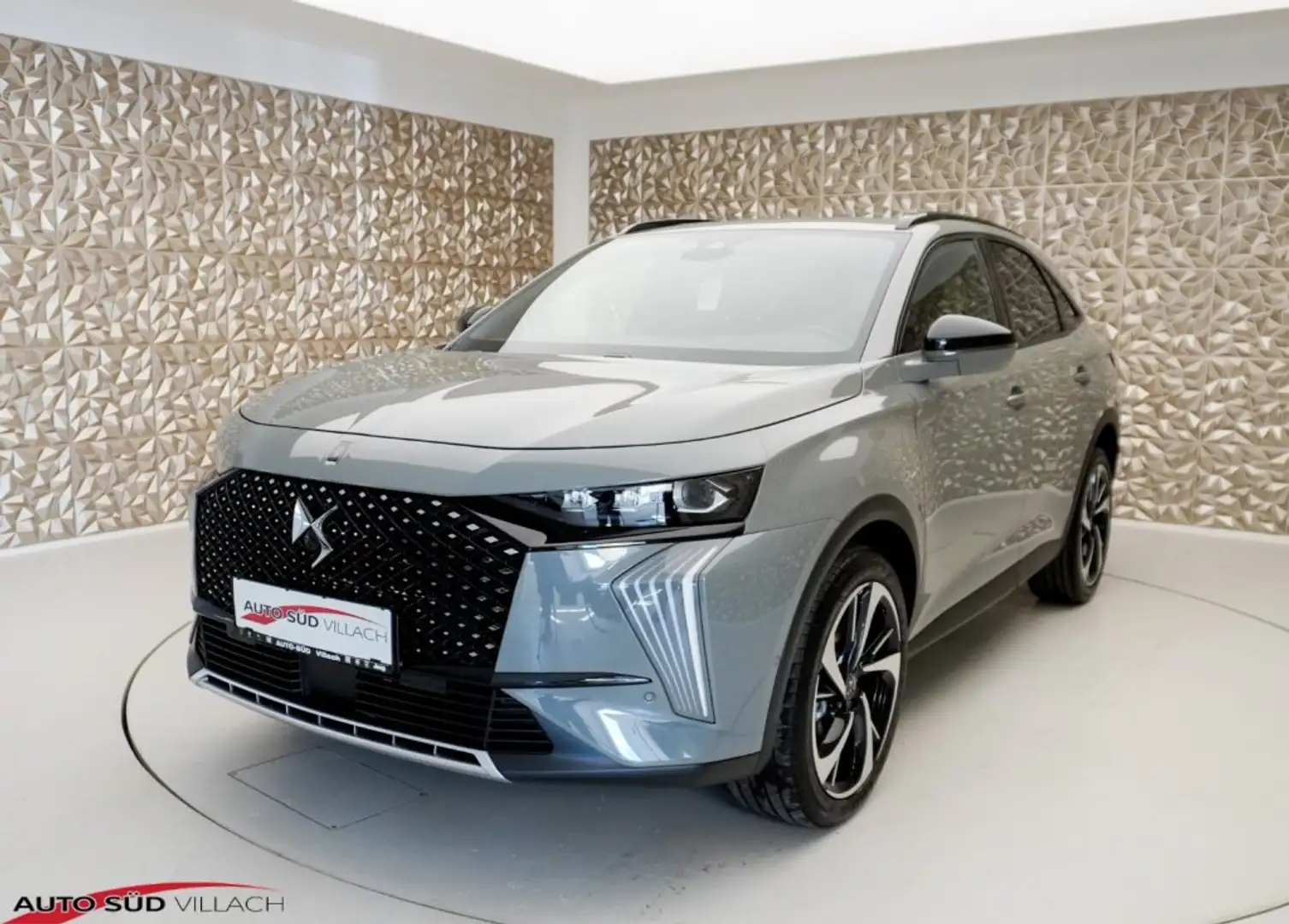 DS Automobiles DS 7 BlueHDi 130 ETOILE Grau - 1