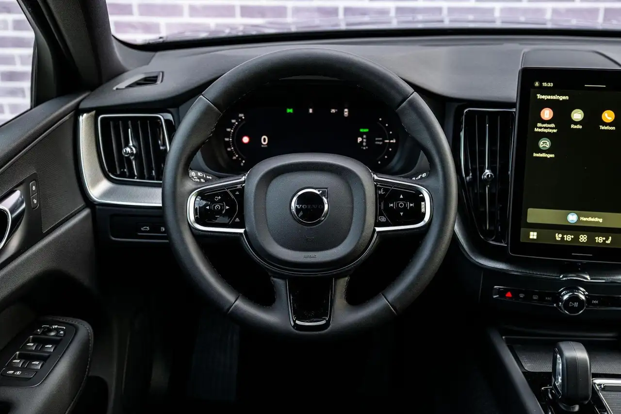 Volvo XC60 2026