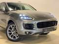 Porsche Cayenne S Diesel 4.2 V8 TDI BOSE*KAM*TOTW*PANO Gris - thumbnail 22