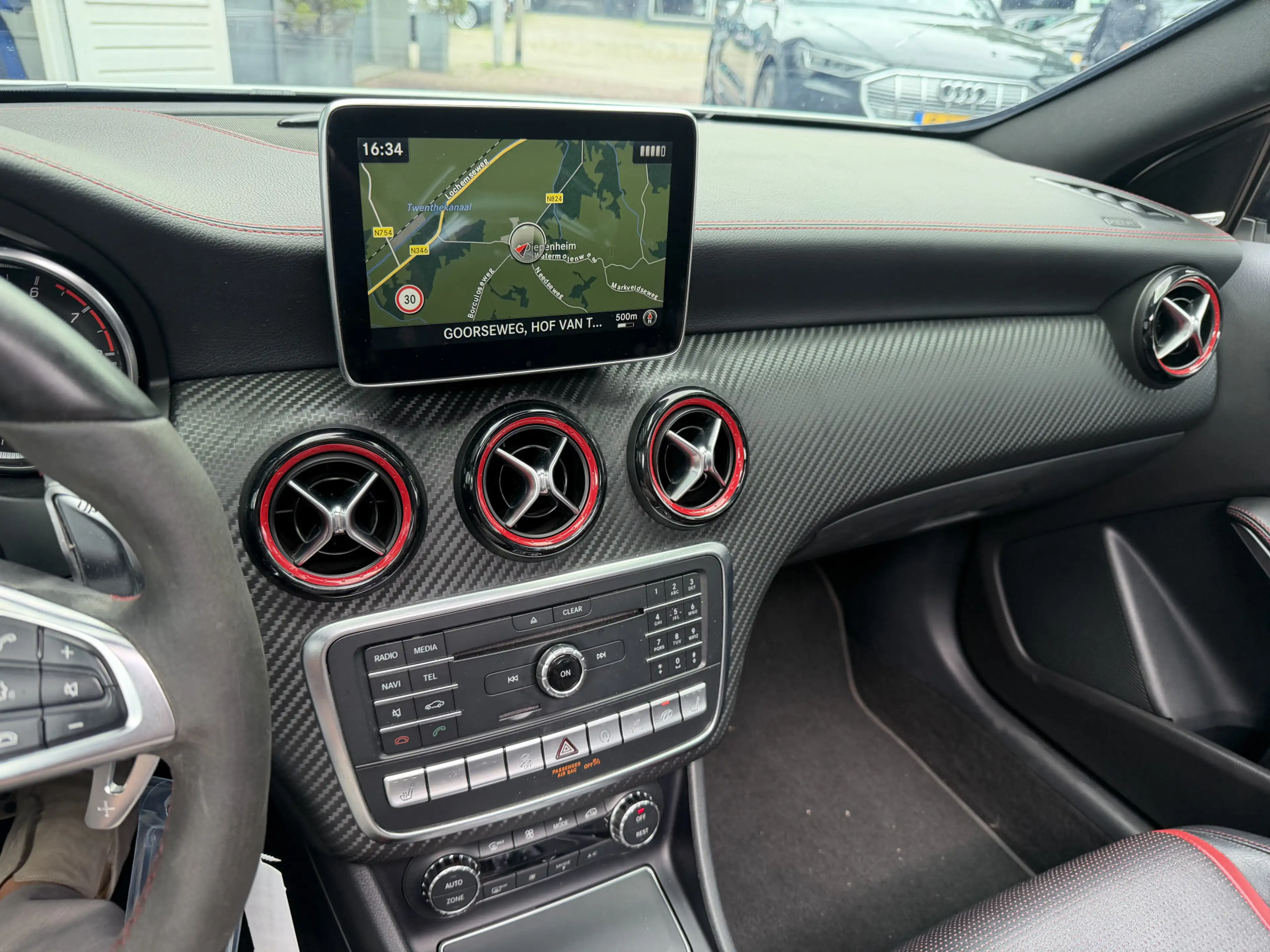 Mercedes-Benz A 45 AMG 4MATIC 2016 Km 157.000 Nap 381PK Dealer onderhoude — photo 38