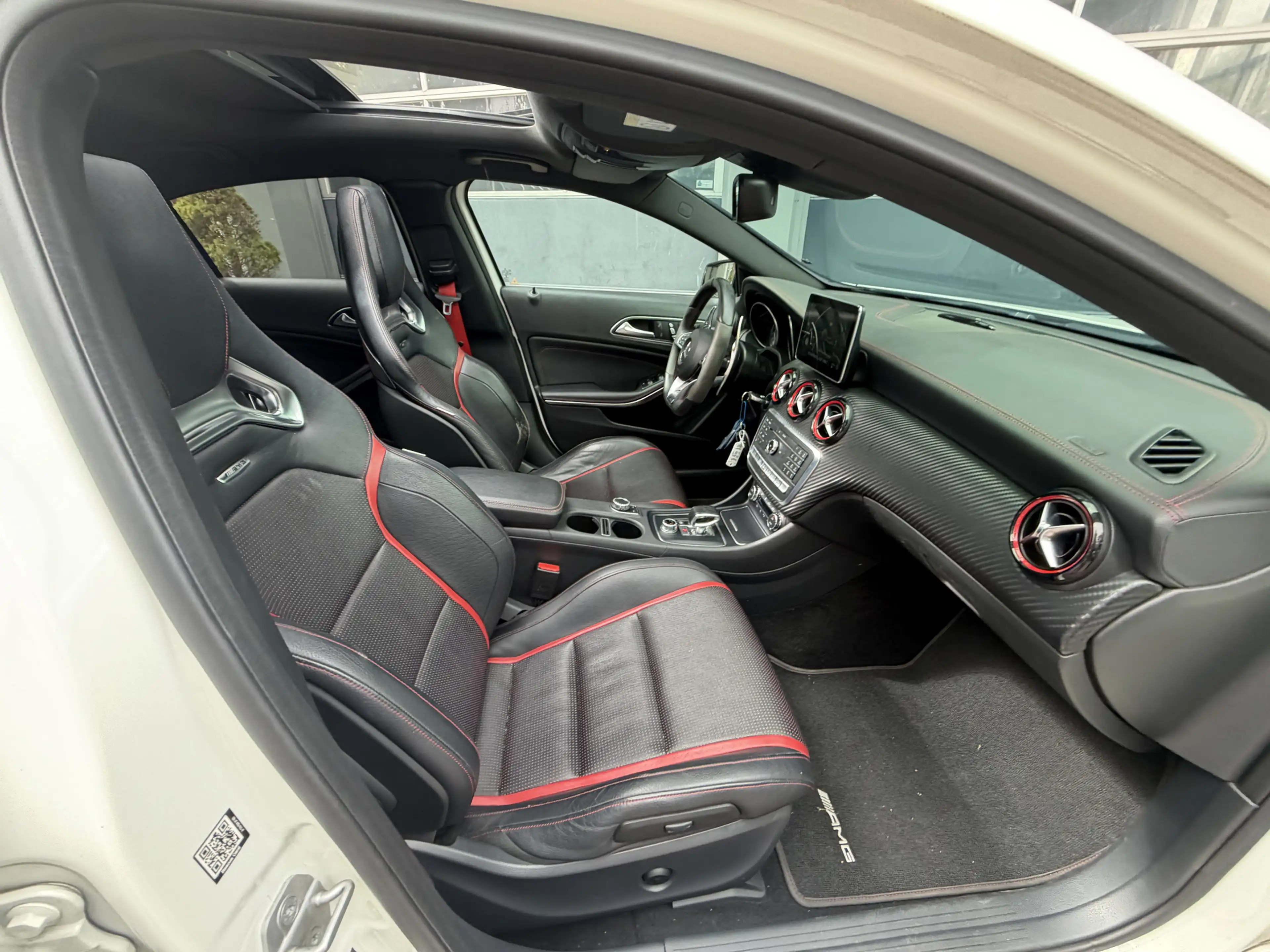 Mercedes-Benz A 45 AMG 4MATIC 2016 Km 157.000 Nap 381PK Dealer onderhoude — photo 26