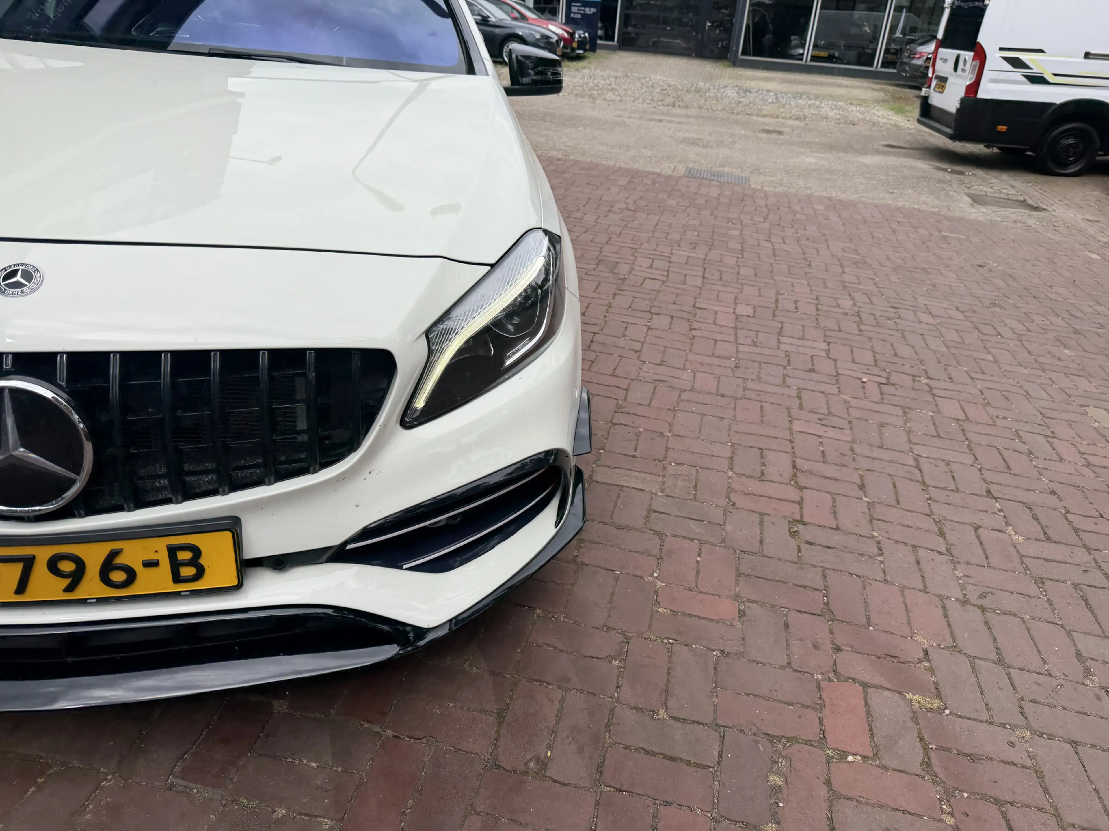 Mercedes-Benz A 45 AMG 4MATIC 2016 Km 157.000 Nap 381PK Dealer onderhoude — photo 17