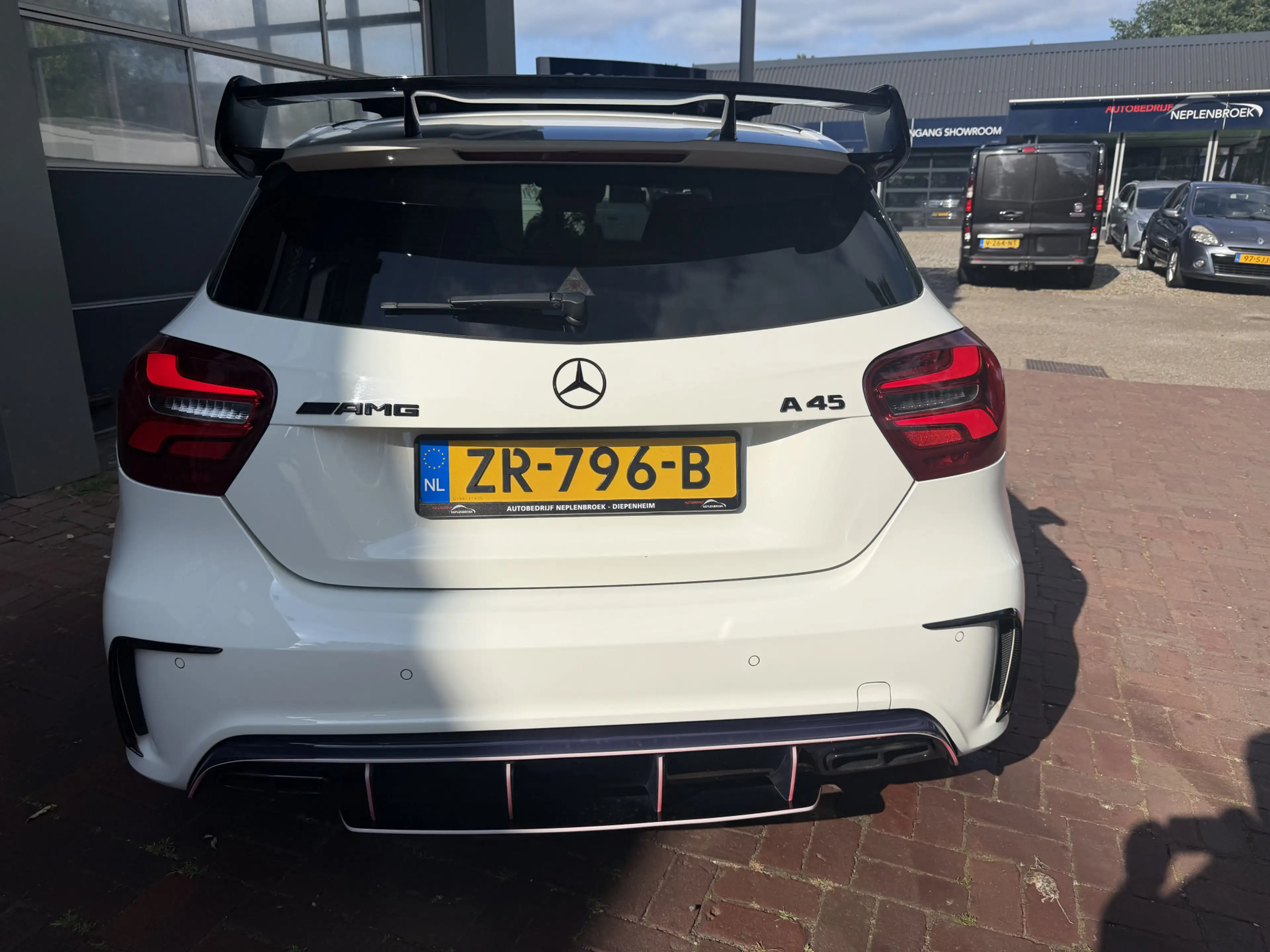 Mercedes-Benz A 45 AMG 4MATIC 2016 Km 157.000 Nap 381PK Dealer onderhoude — photo 6