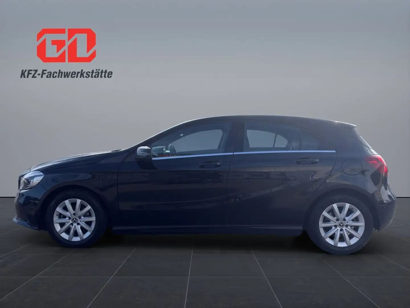 Mercedes-Benz A 180 d Style,NAVI,Parksensoren... Schwarz - 2