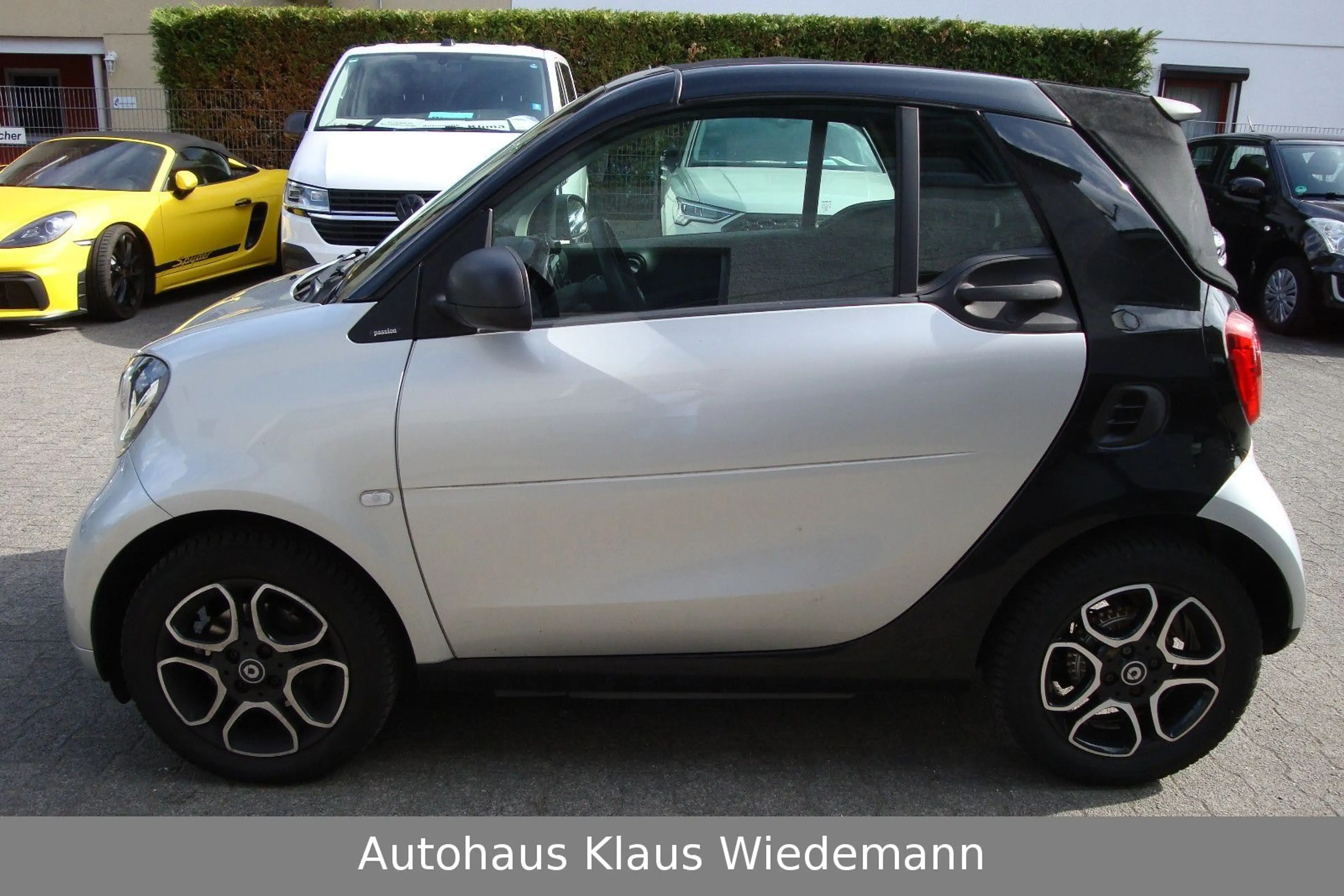 smart forTwo Cabrio 0.9 Pasion Twinamic - 1.Hd/24 TKM — photo 2