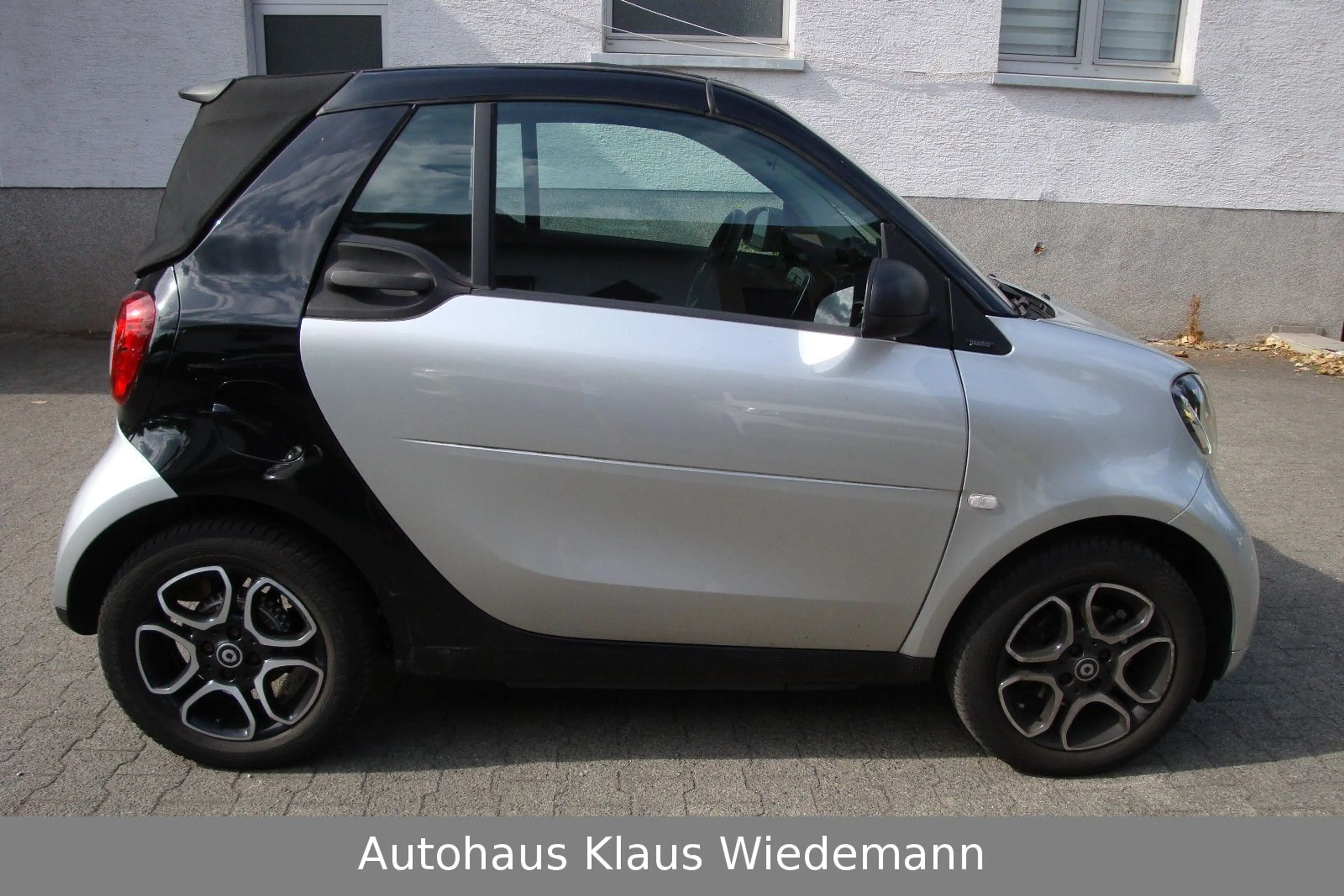 smart forTwo Cabrio 0.9 Pasion Twinamic - 1.Hd/24 TKM — photo 7