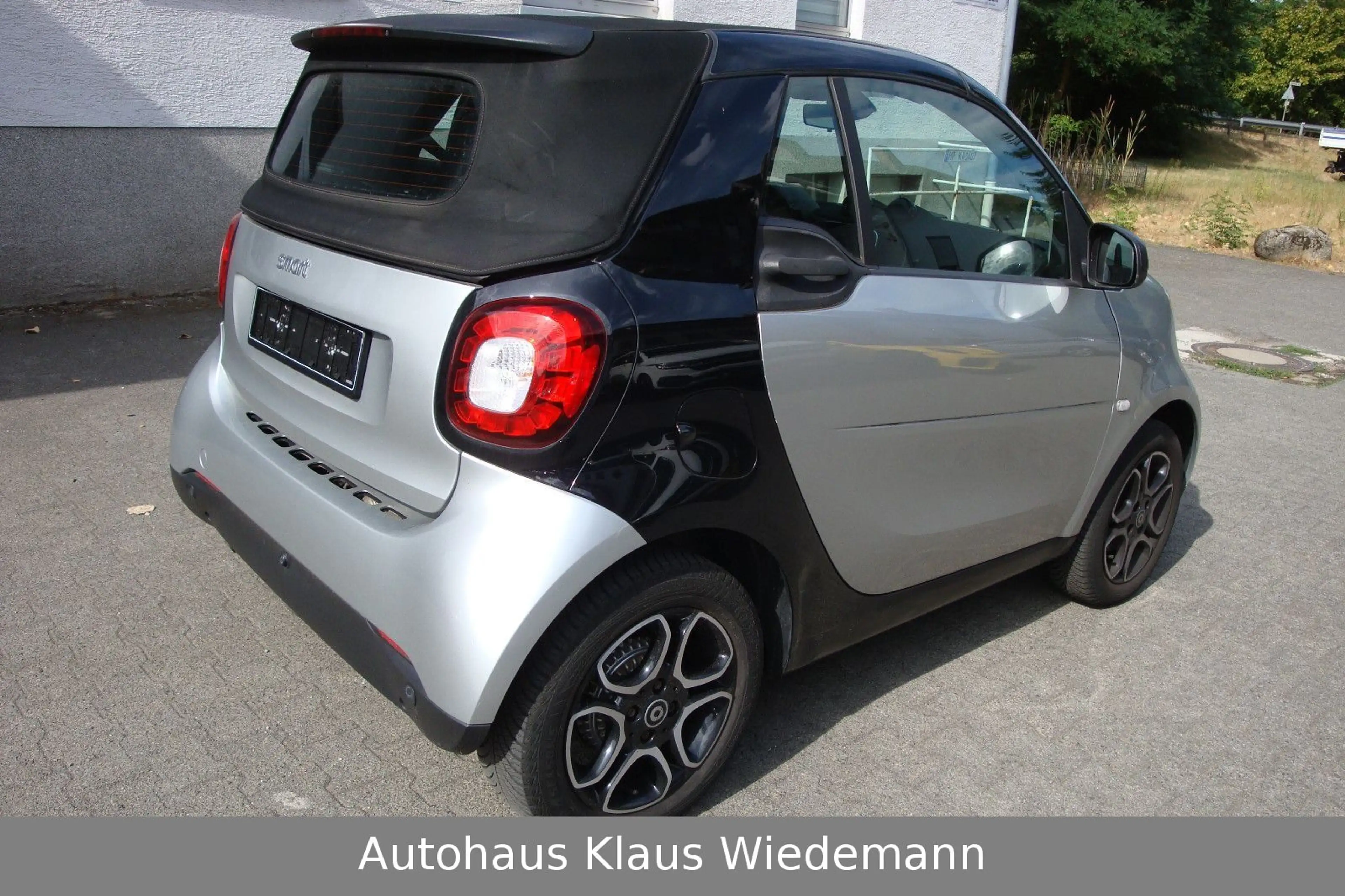 smart forTwo Cabrio 0.9 Pasion Twinamic - 1.Hd/24 TKM — photo 6