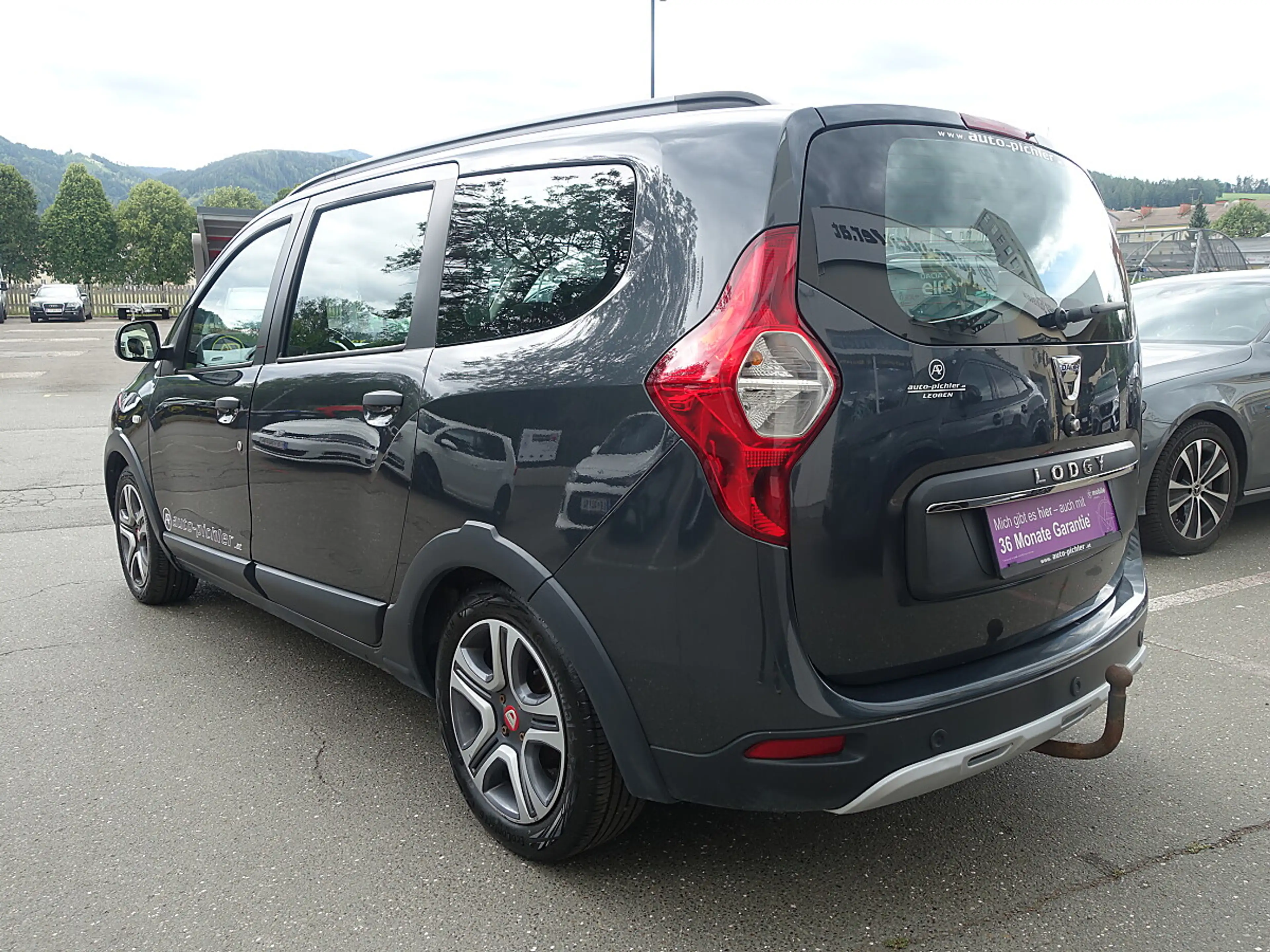 Dacia Lodgy Stepway Charisma SCe 100 S&S — photo 5