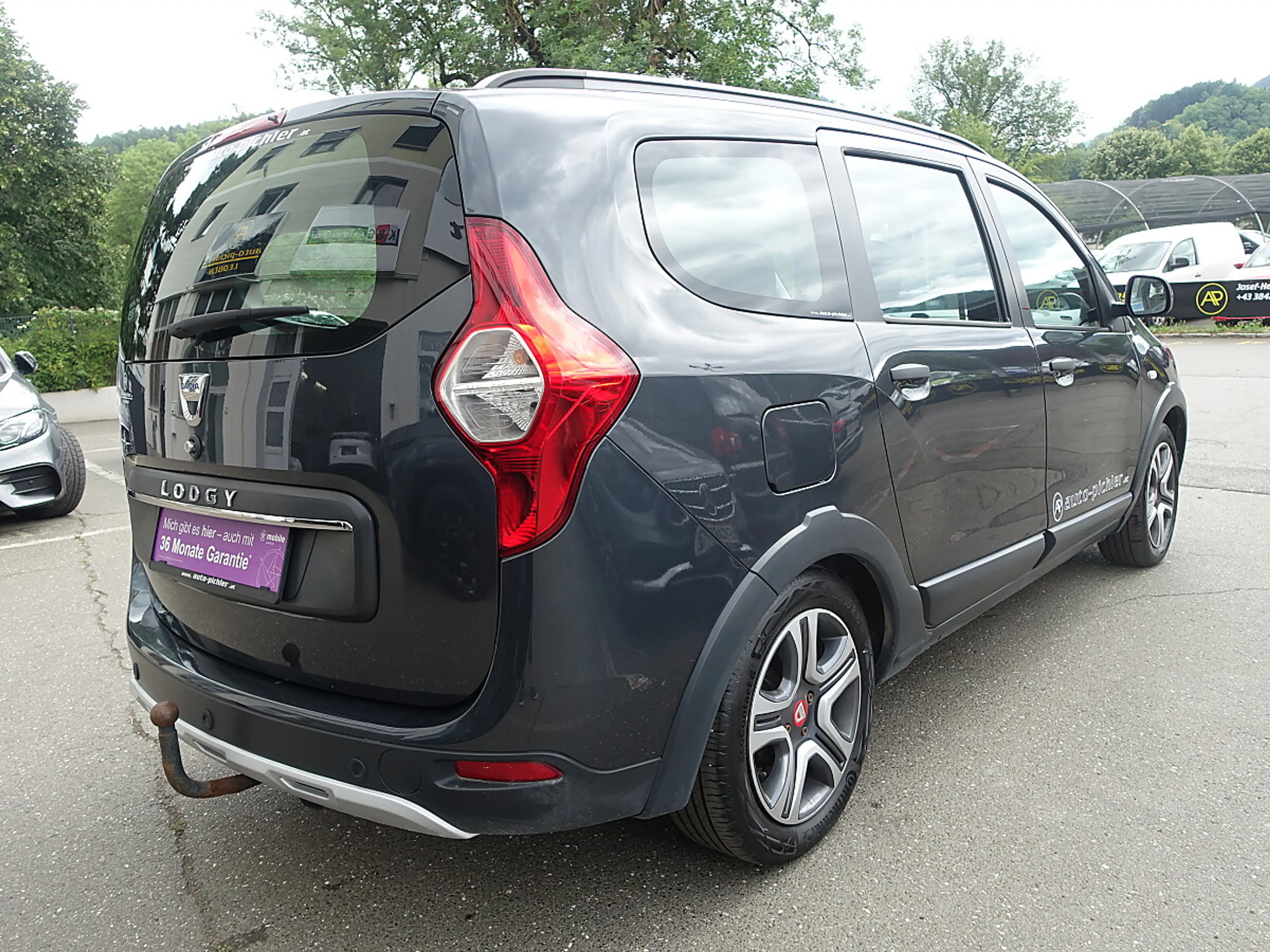 Dacia Lodgy Stepway Charisma SCe 100 S&S — photo 7