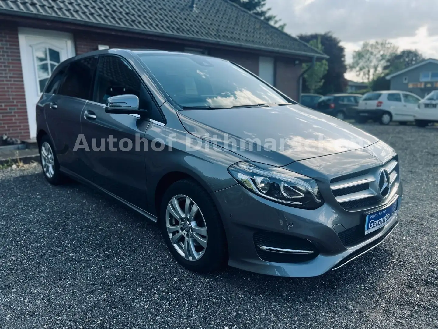 Mercedes-Benz B 200 CDI/Navi/Klima/Tempo/LED/TÜV NEU Grau - 2