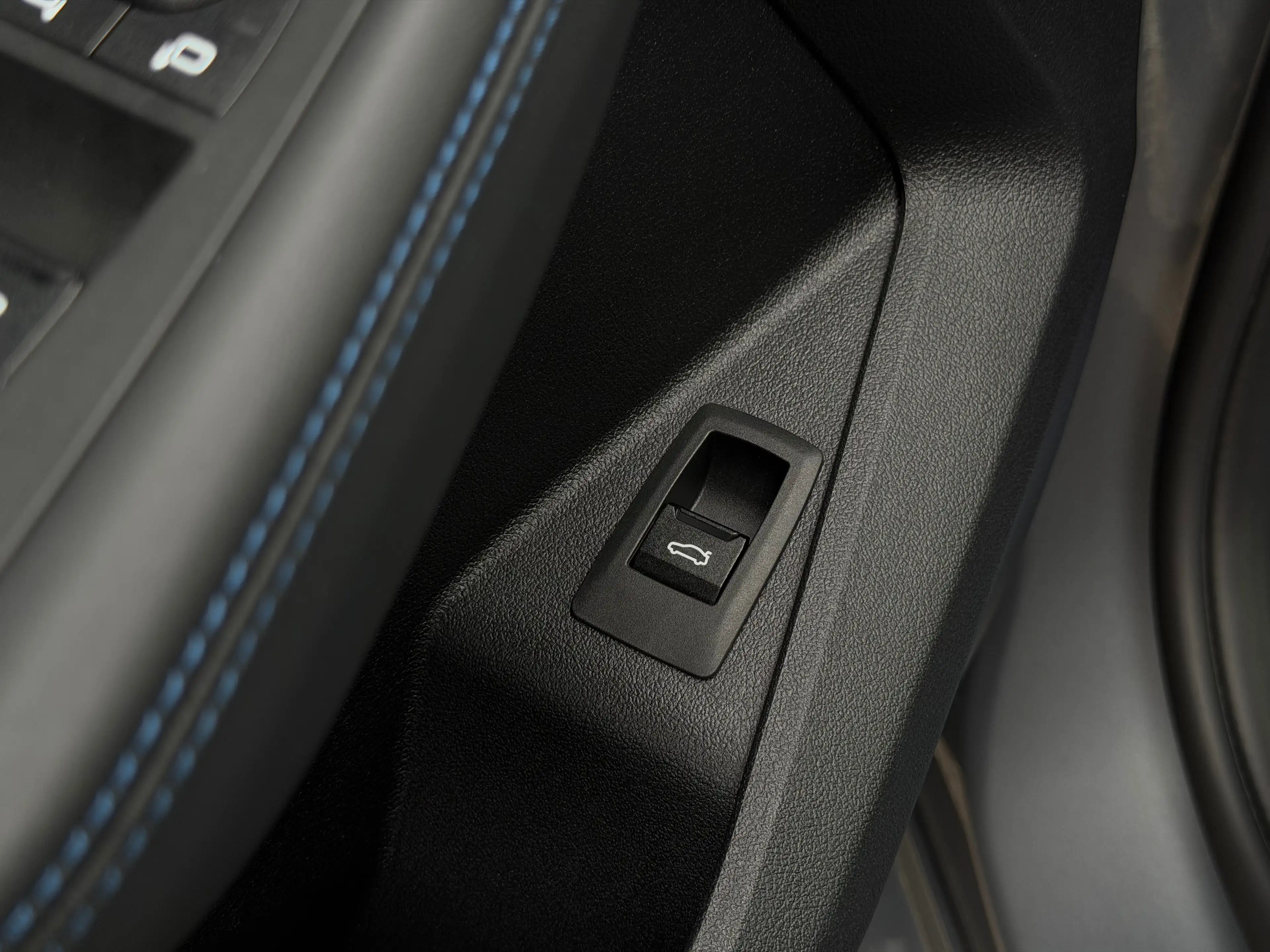 BMW 120 i hybride M Pack *Toit Pano/ Harman Kardon/ LED* Garantie BMW — photo 11