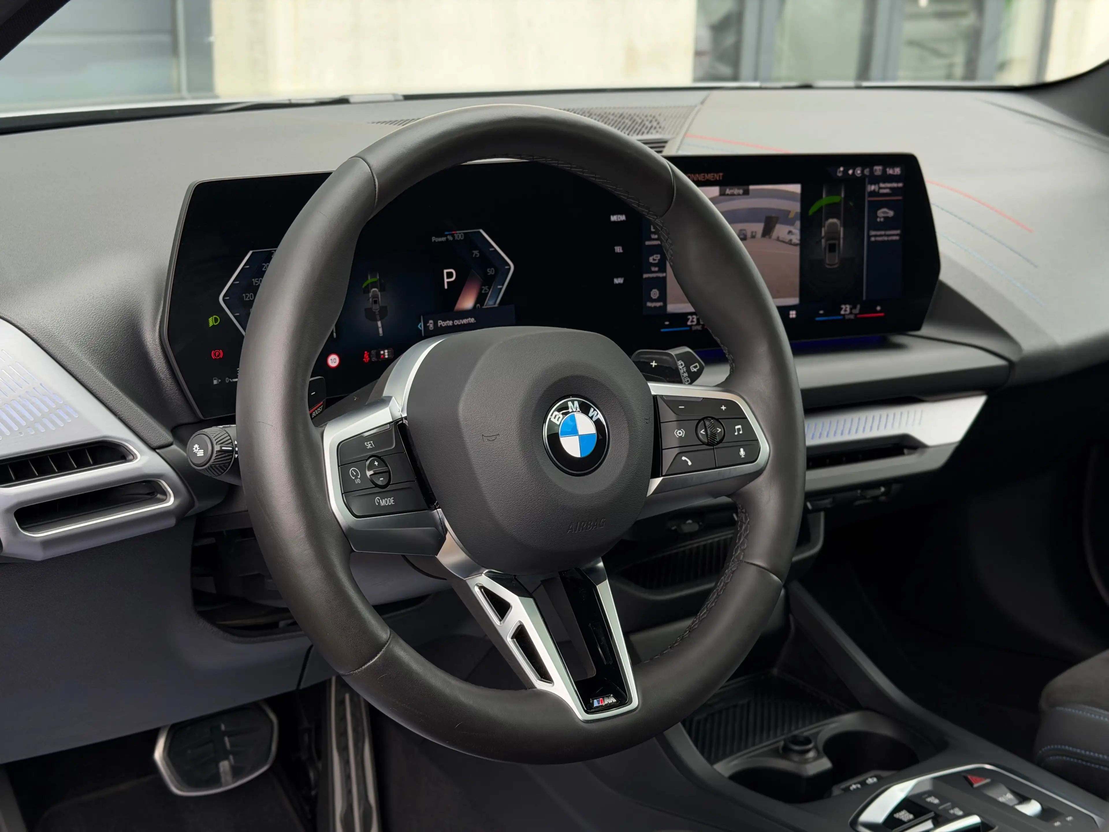 BMW 120 i hybride M Pack *Toit Pano/ Harman Kardon/ LED* Garantie BMW — photo 6