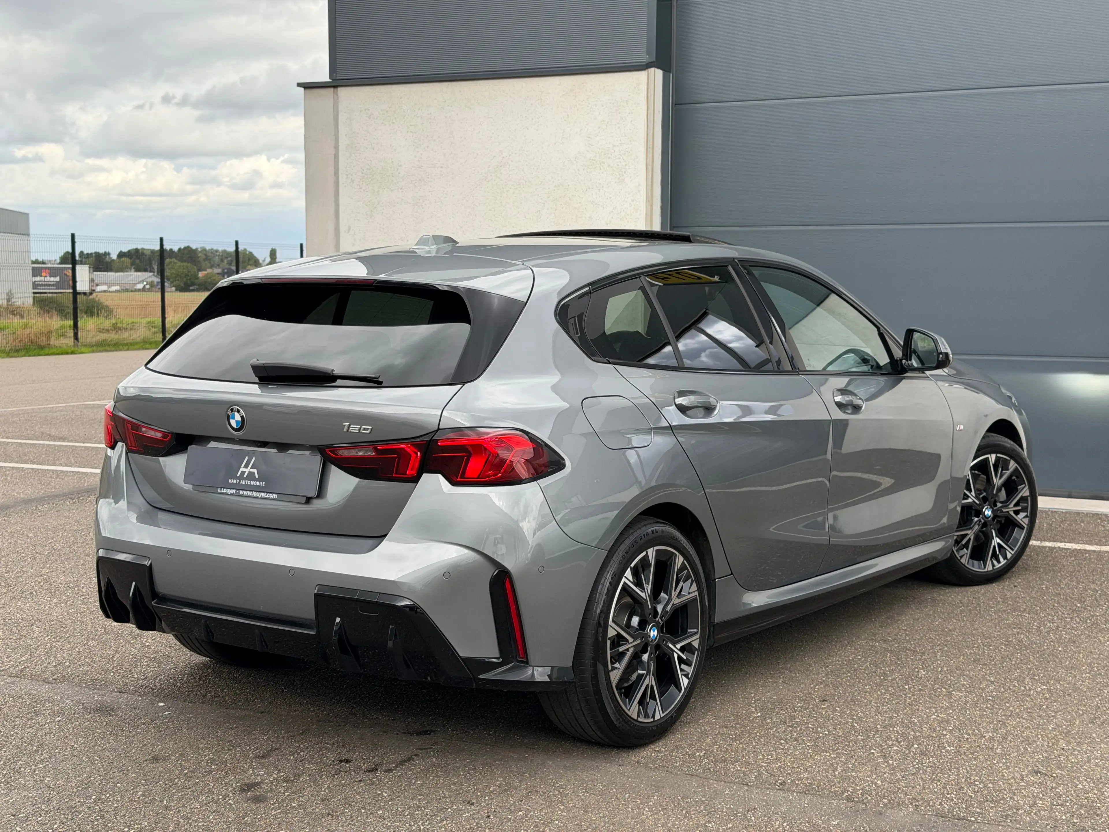 BMW 120 i hybride M Pack *Toit Pano/ Harman Kardon/ LED* Garantie BMW — photo 4