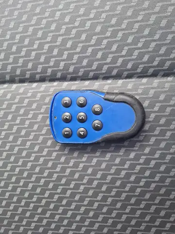 Volkswagen Transporter view 13