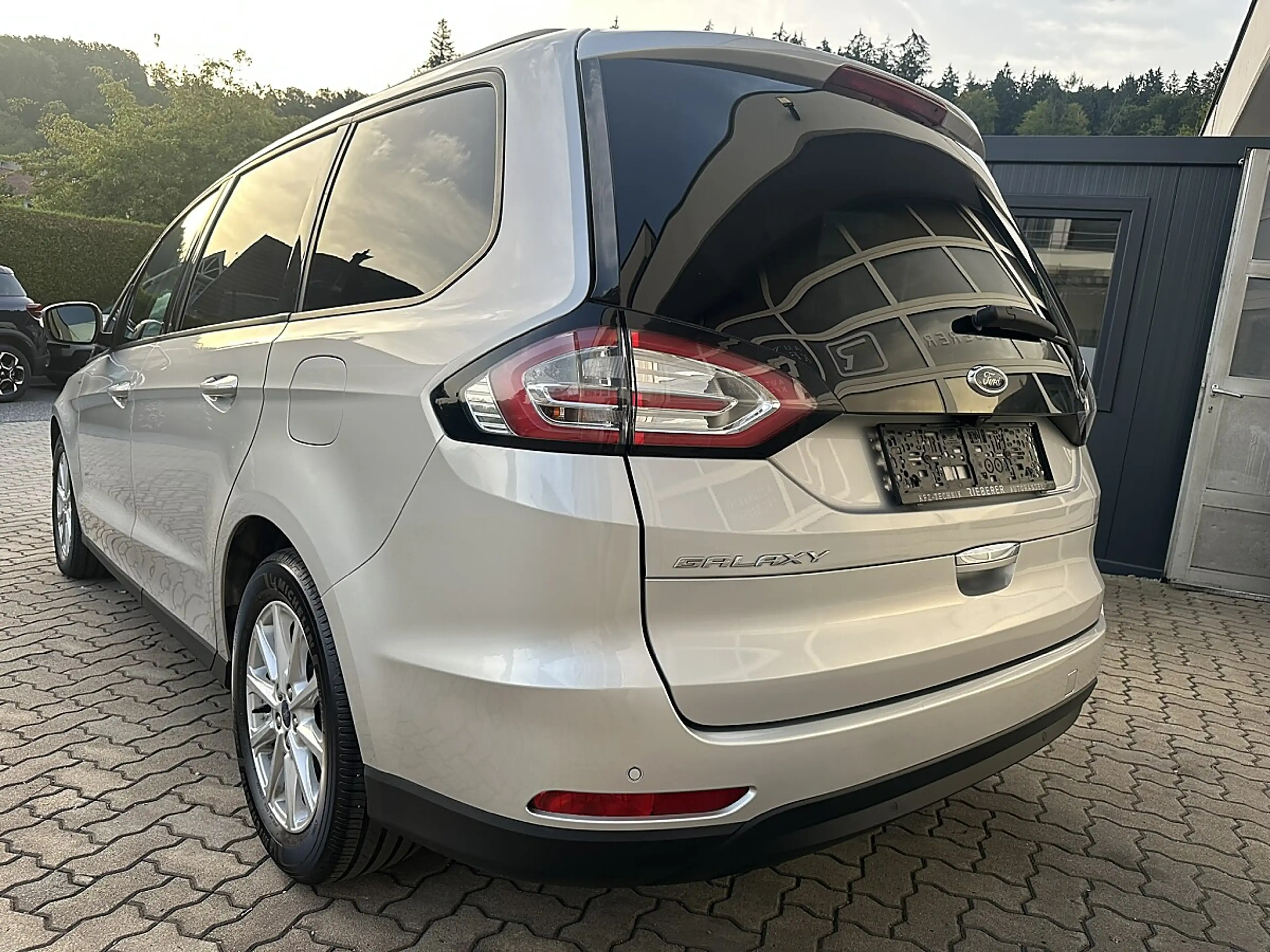 Ford Galaxy 2,0 EcoBlue Trend / Mwst ausweisbar — photo 7