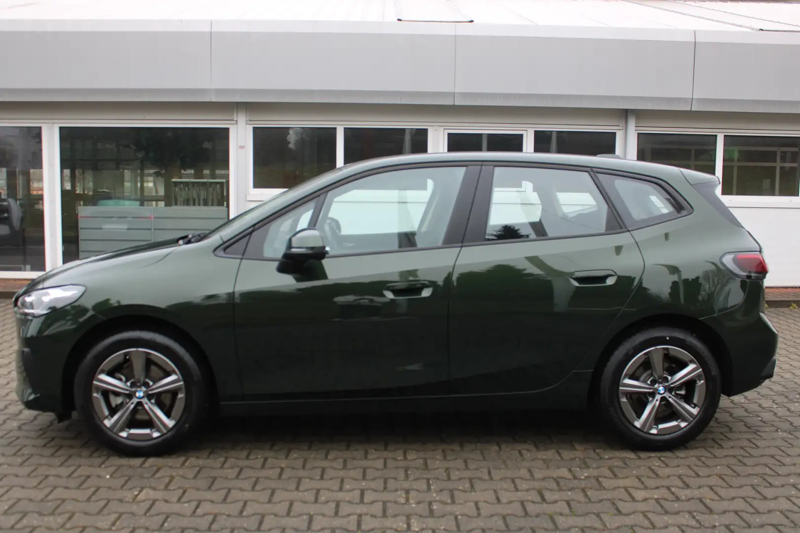 BMW 216 i DAB LED Komfortzg. Parkassistent Shz Grün - 2